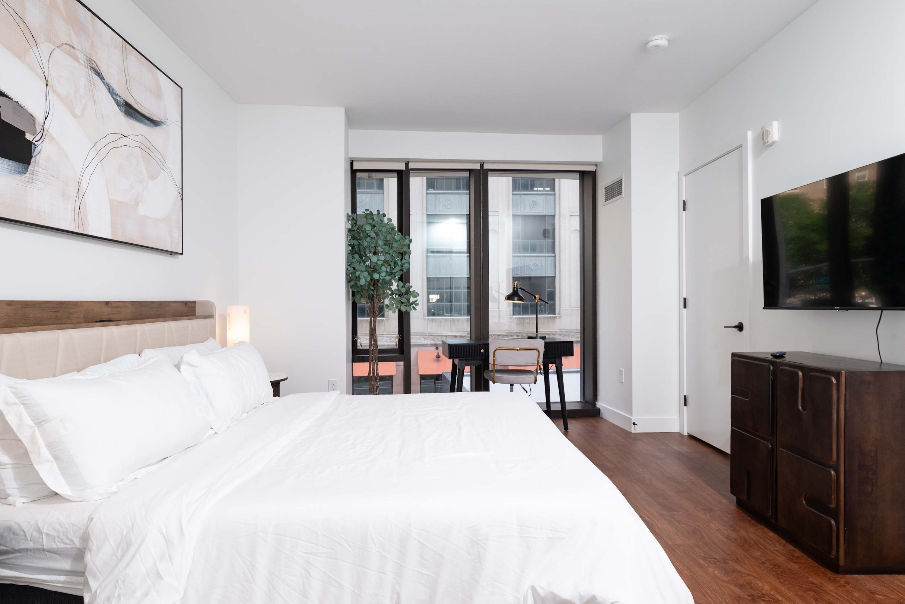 Back-Bay Upscale Central Condo Rooftop & Parking — Boston, MA — vacation rental