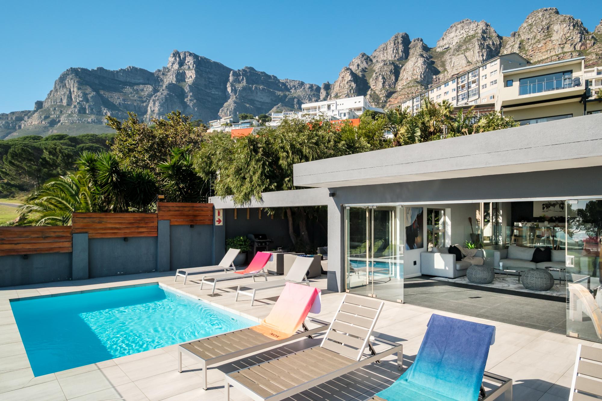 Ocean View Camps Bay 5bed Villa w Pool Valtameri