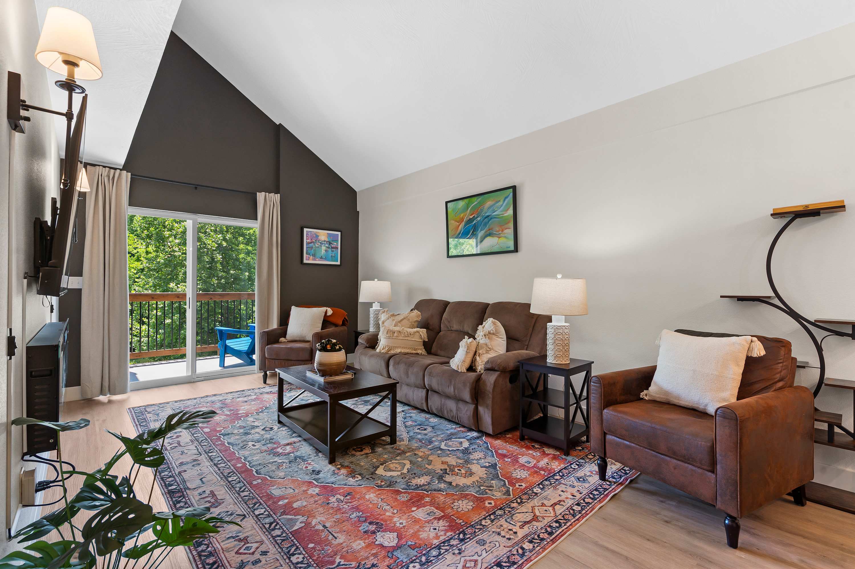 Creekside Near the Landing