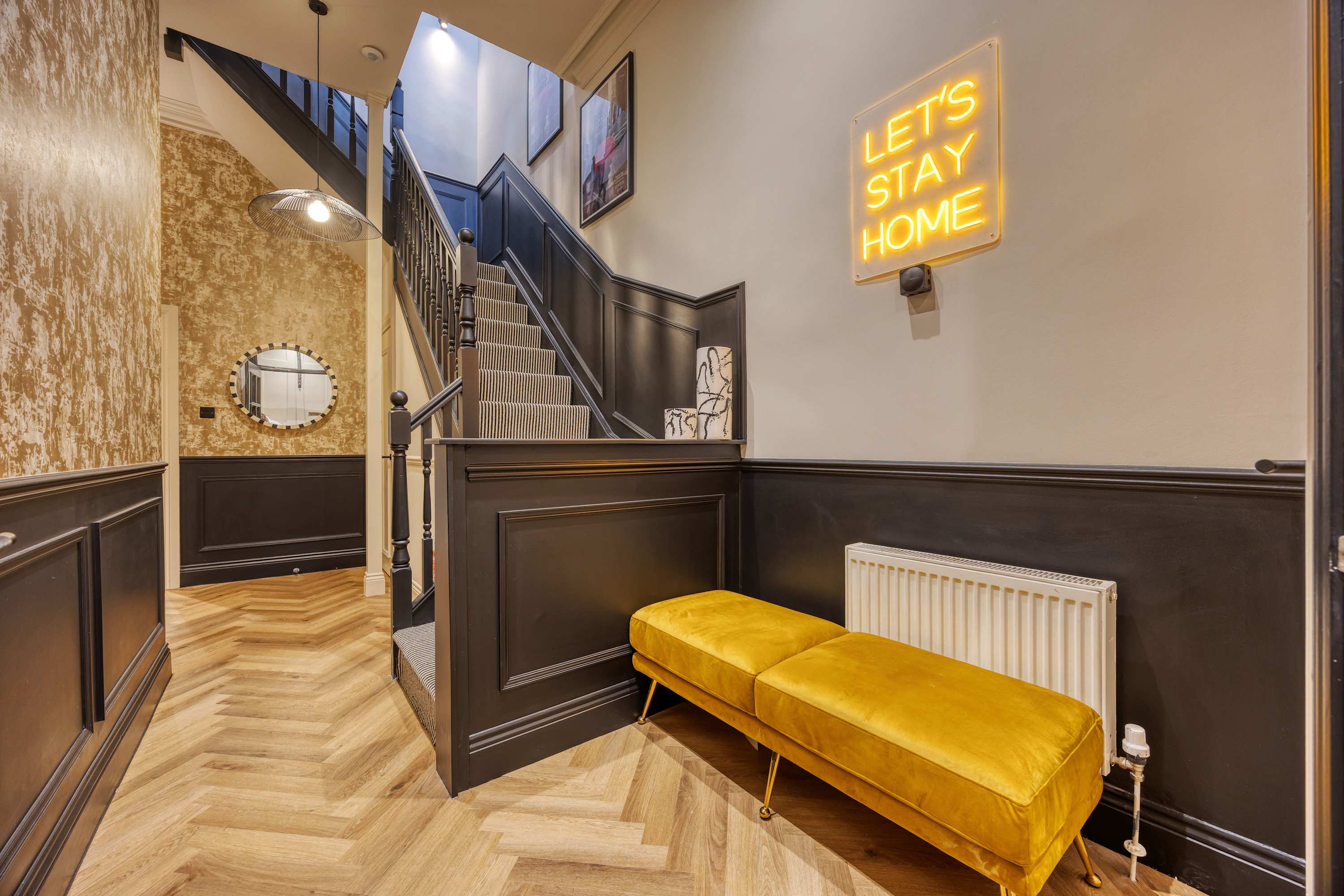 The Townhouse - By Unloch in Saint Vincent Street 223 G2 5QY - Property image 15 - VivreStays