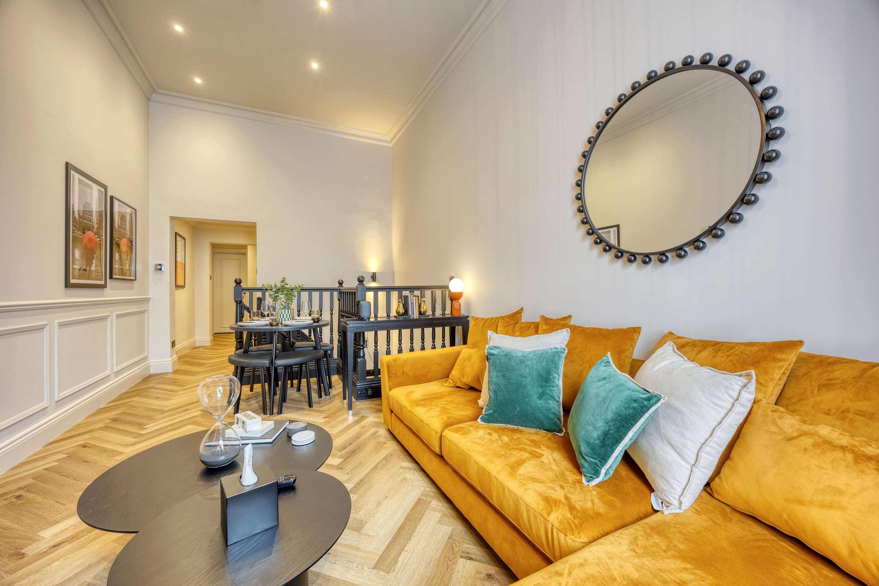 The Townhouse - By Unloch in Saint Vincent Street 223 G2 5QY - Property image 14 - VivreStays