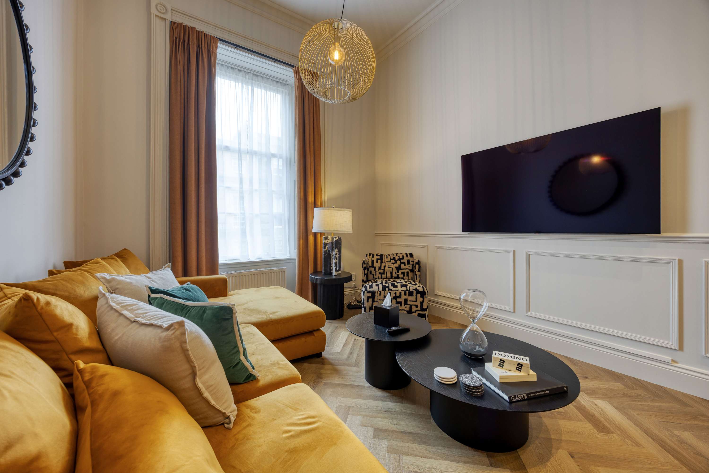 The Townhouse - By Unloch in Saint Vincent Street 223 G2 5QY - Property image 17 - VivreStays