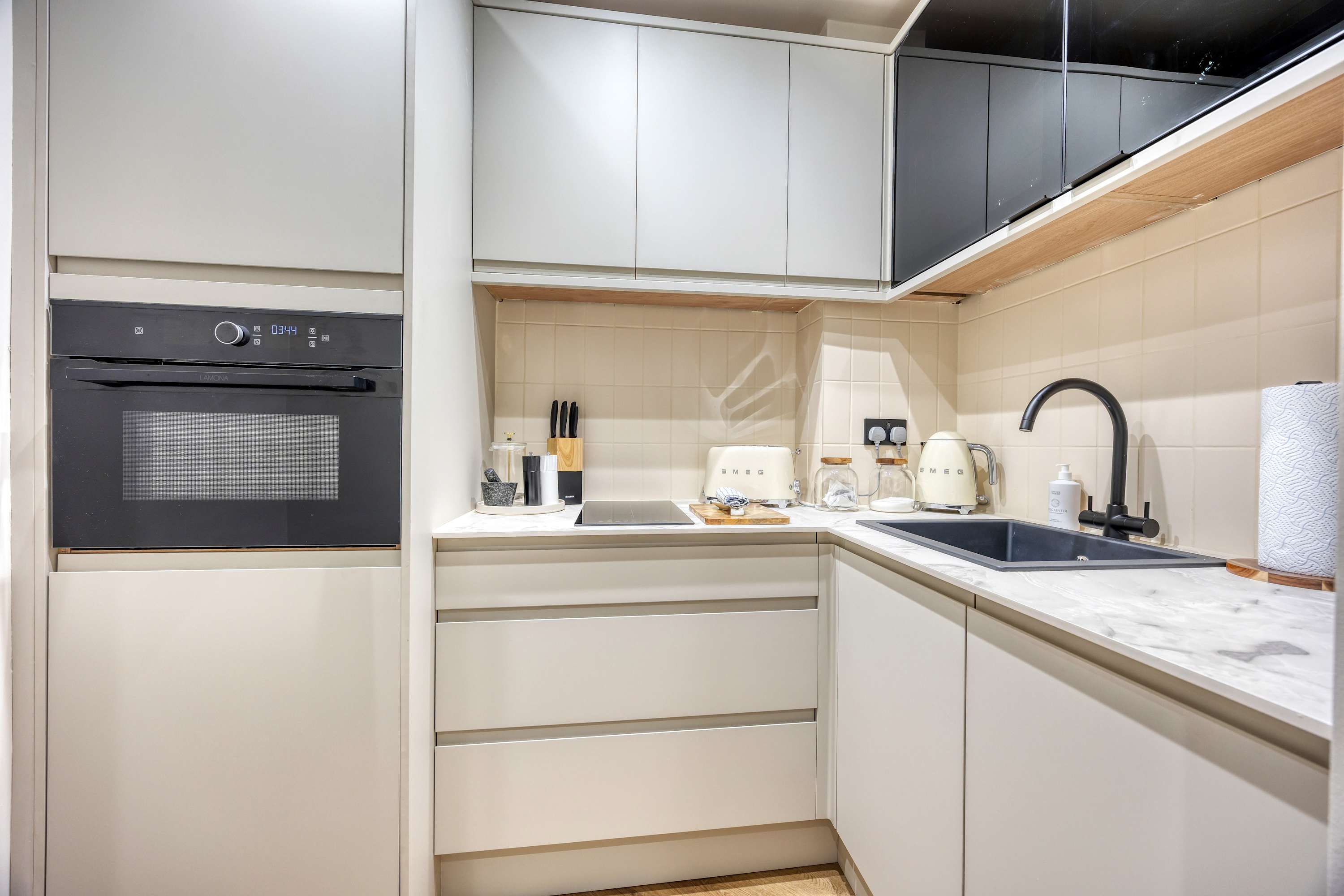 The Townhouse - By Unloch in Saint Vincent Street 223 G2 5QY - Property image 25 - VivreStays