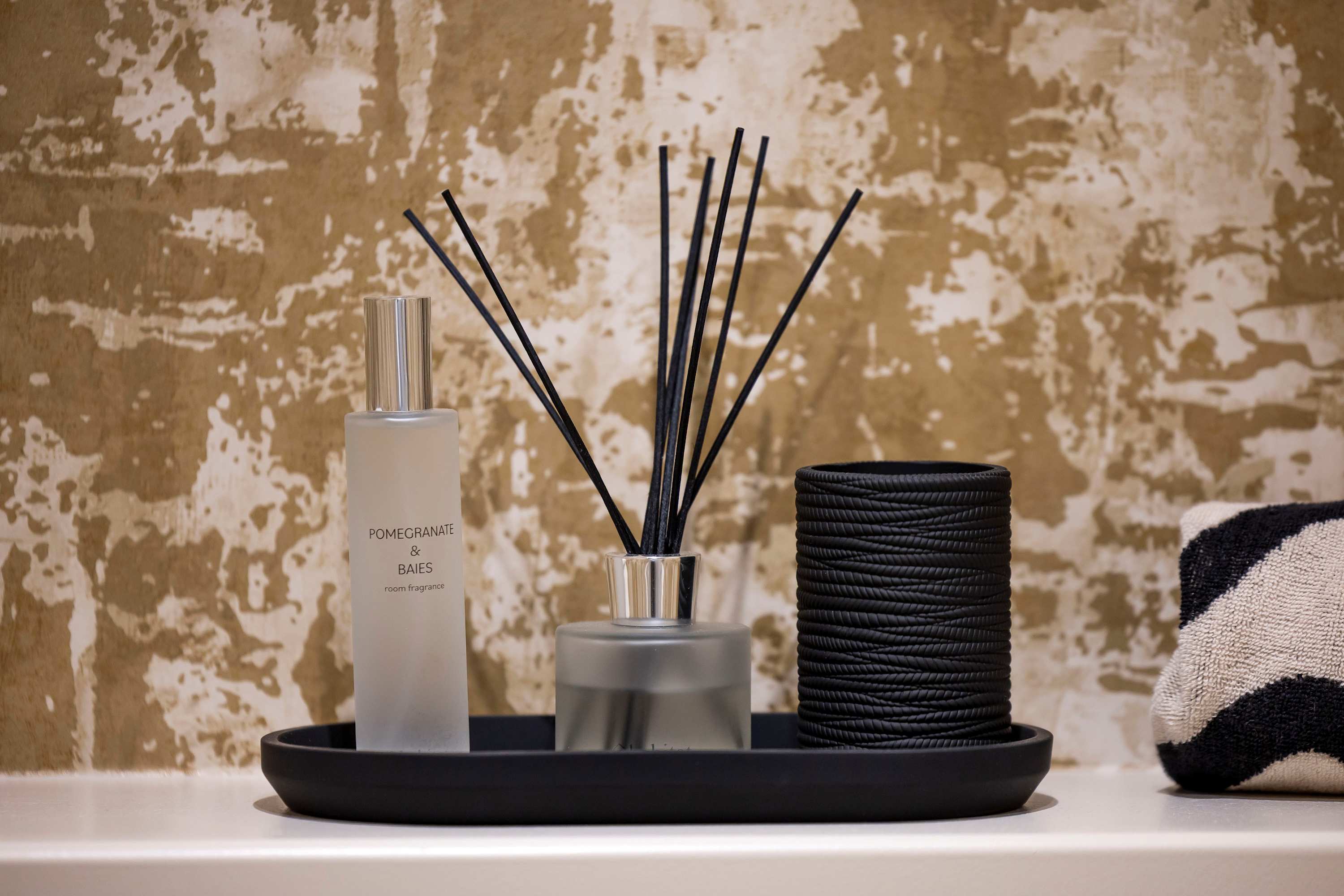 The Townhouse - By Unloch in Saint Vincent Street 223 G2 5QY - Property image 30 - VivreStays