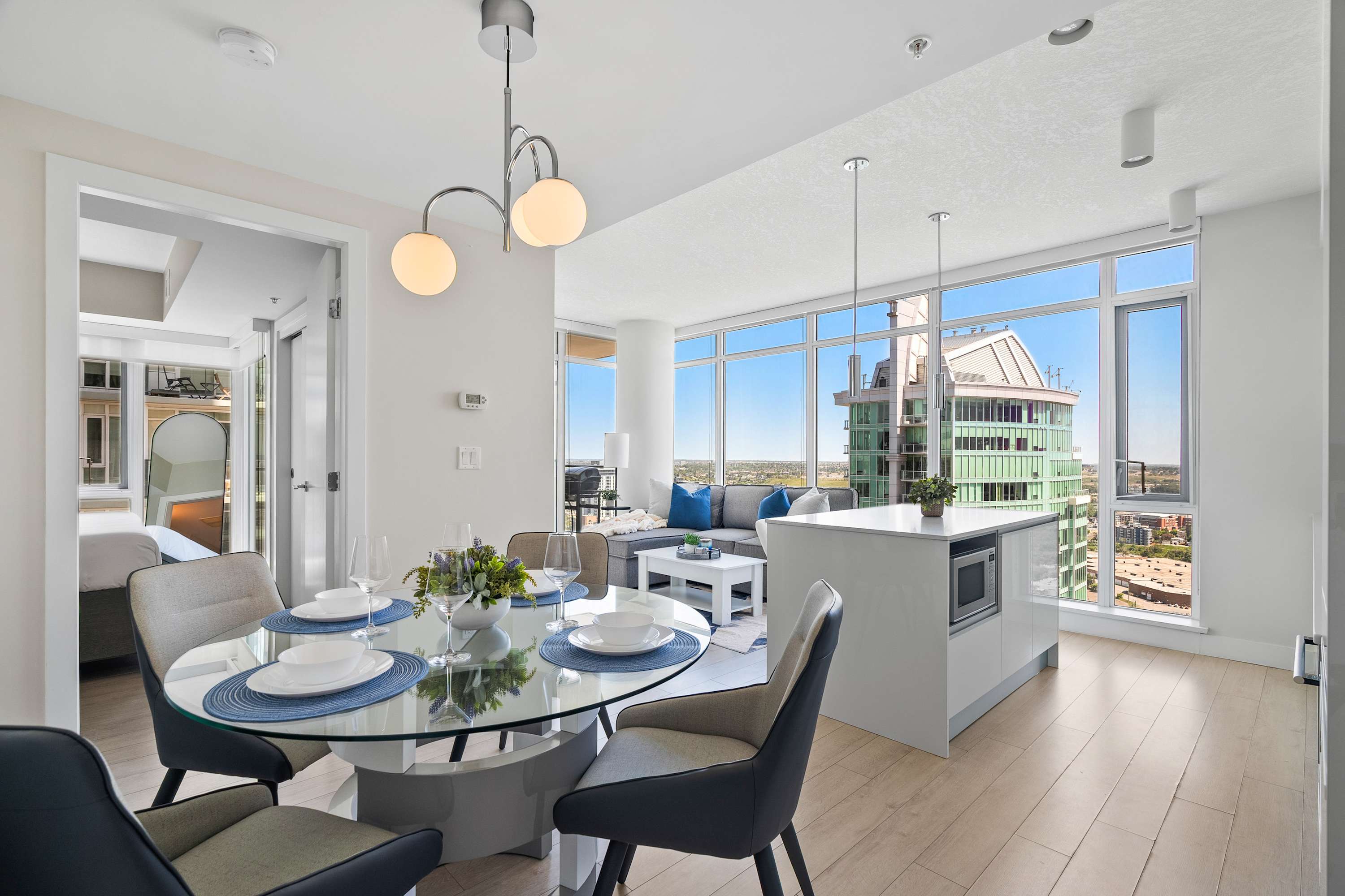 Getaway 2BR Suite w/ Views | Steps to Stampede Park — Calgary, Alberta — vacation rental