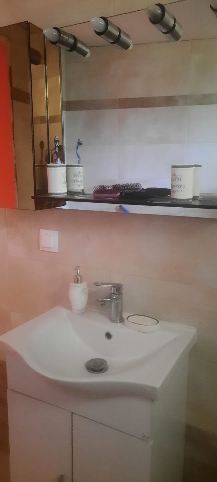View 9
