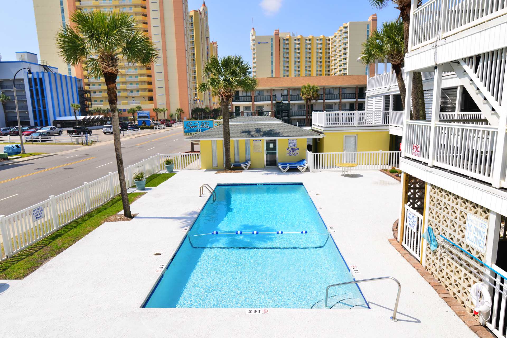 Ocean Blvd Paradise Steps to Beach w Pool