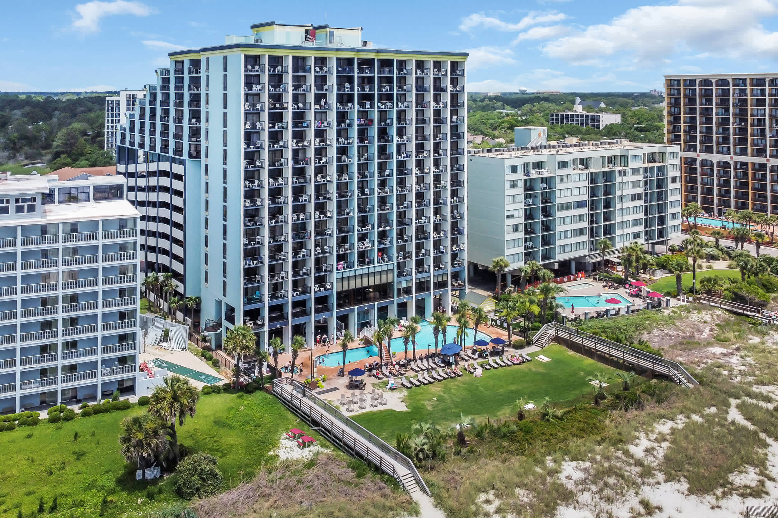 Oceanfront Modern w Lazy River near Boardwalk