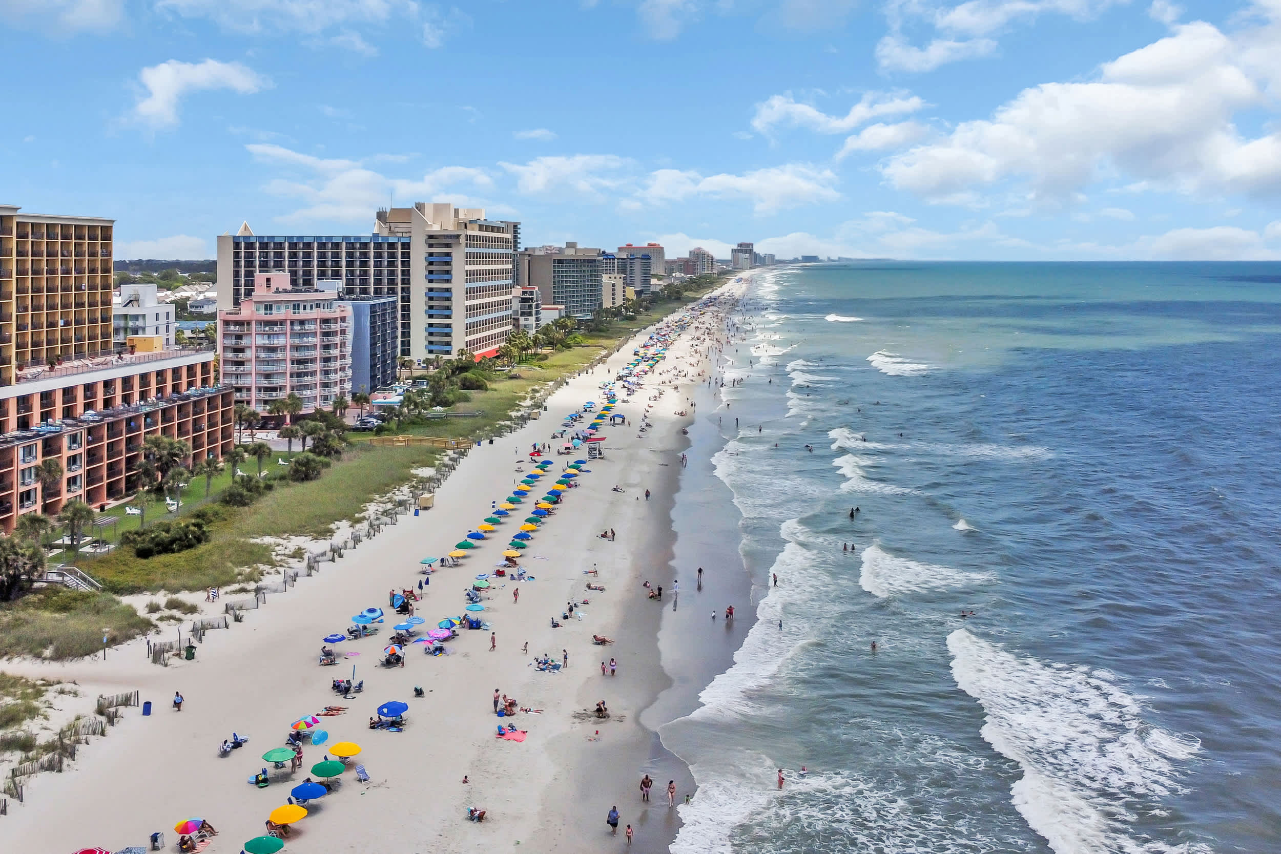 Oceanfront Modern w Lazy River near Boardwalk