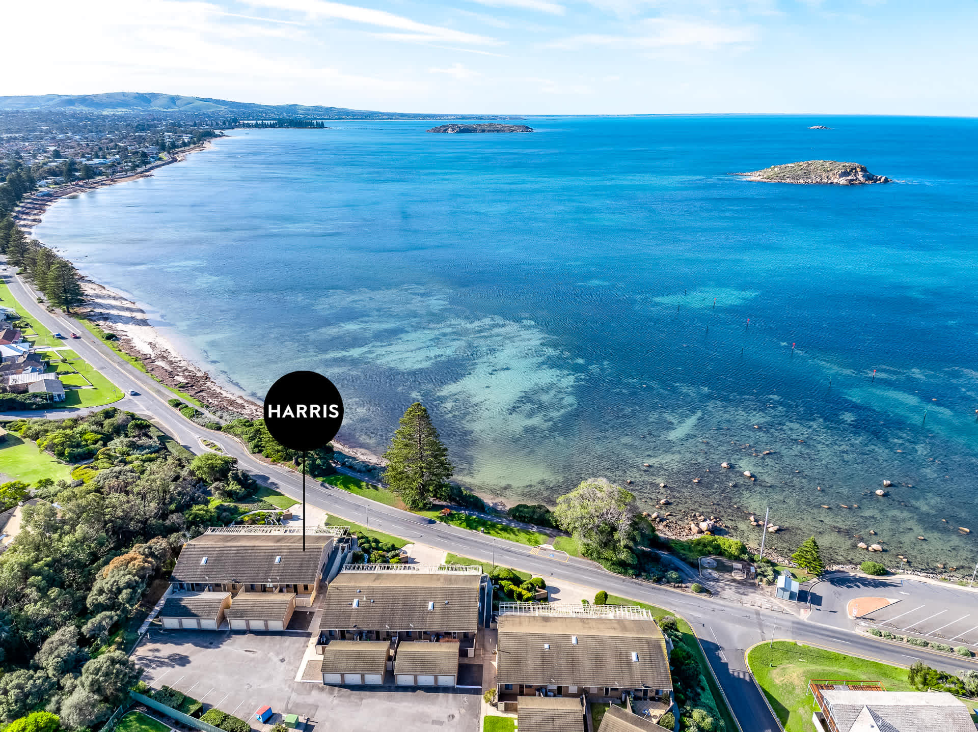 19-117 Franklin Pde - Beachfront - WiFi & Linen — Encounter Bay, South Australia — vacation rental