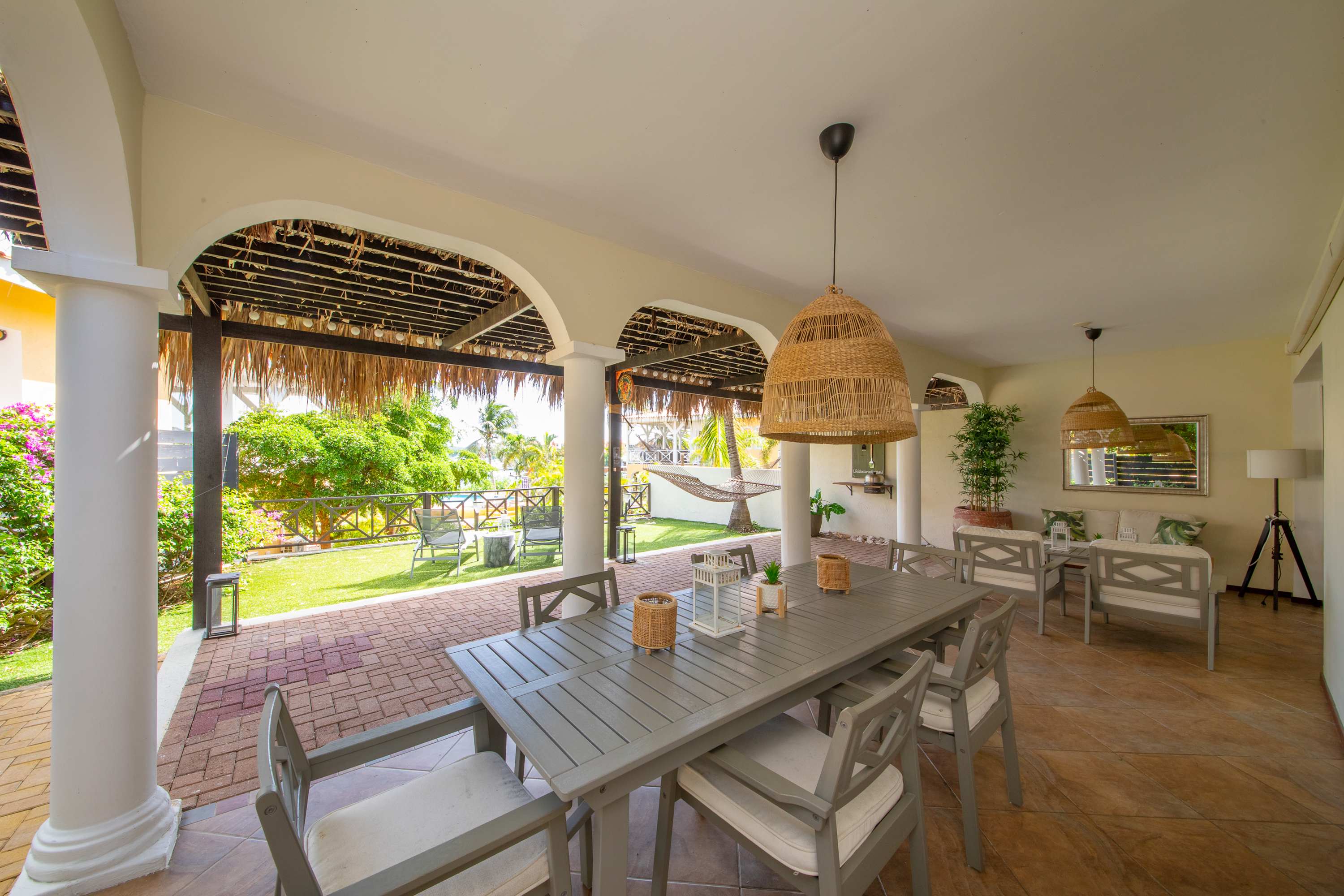 Tropical Garden Escape at Masbango - Jan Thiel 6