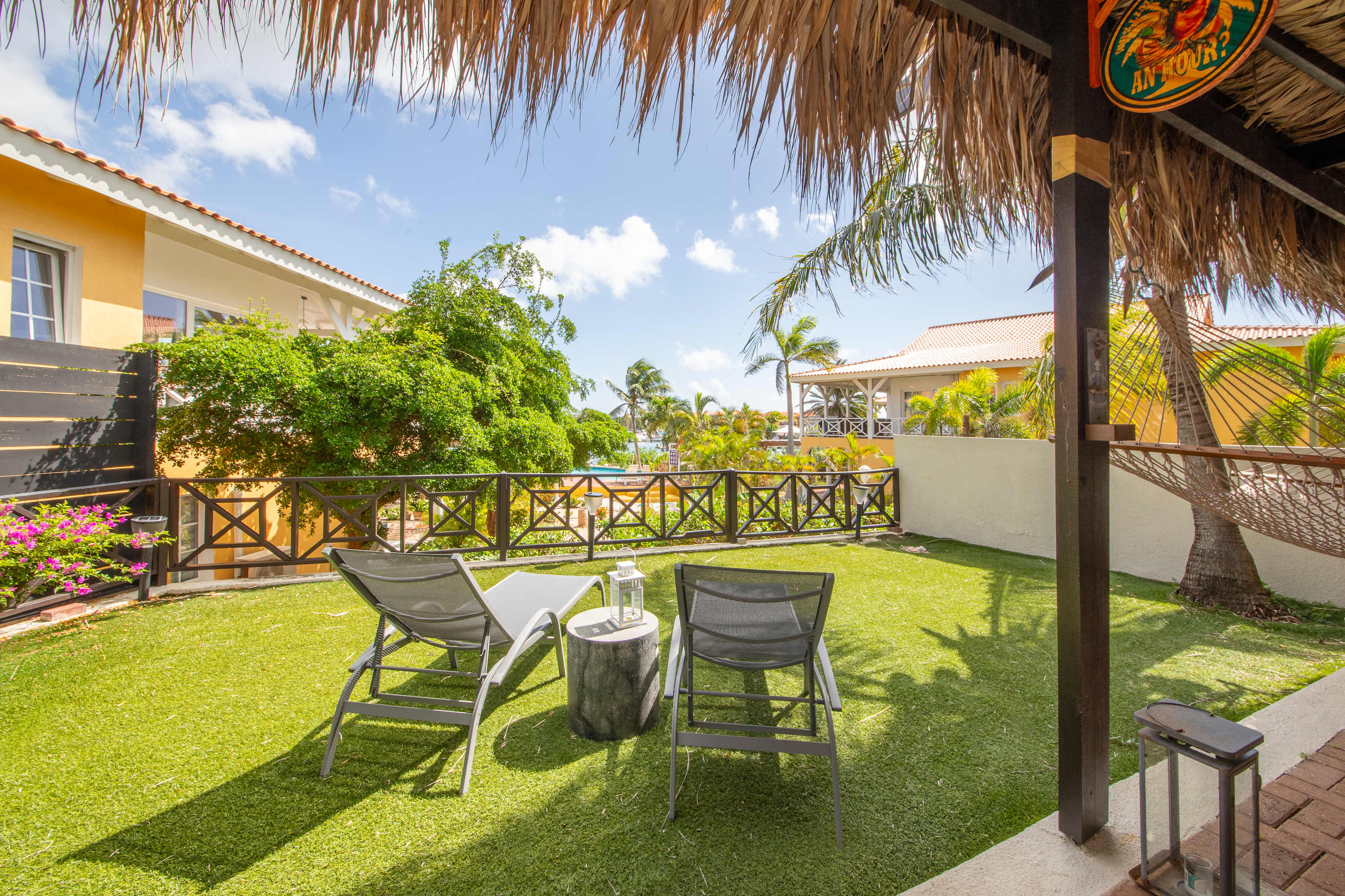 Tropical Garden Escape at Masbango - Jan Thiel 4