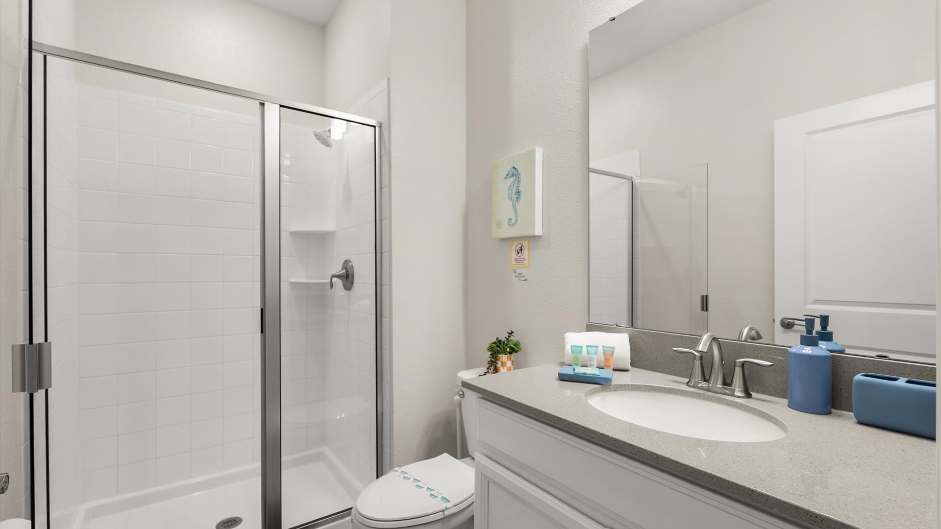 Enchanting 4BR Villa Family Vacation Home Near Disney | Photo 13