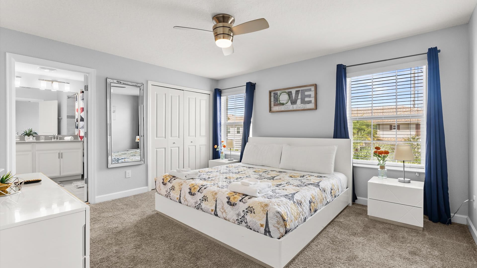 Enchanting 4BR Villa Family Vacation Home Near Disney | Photo 4