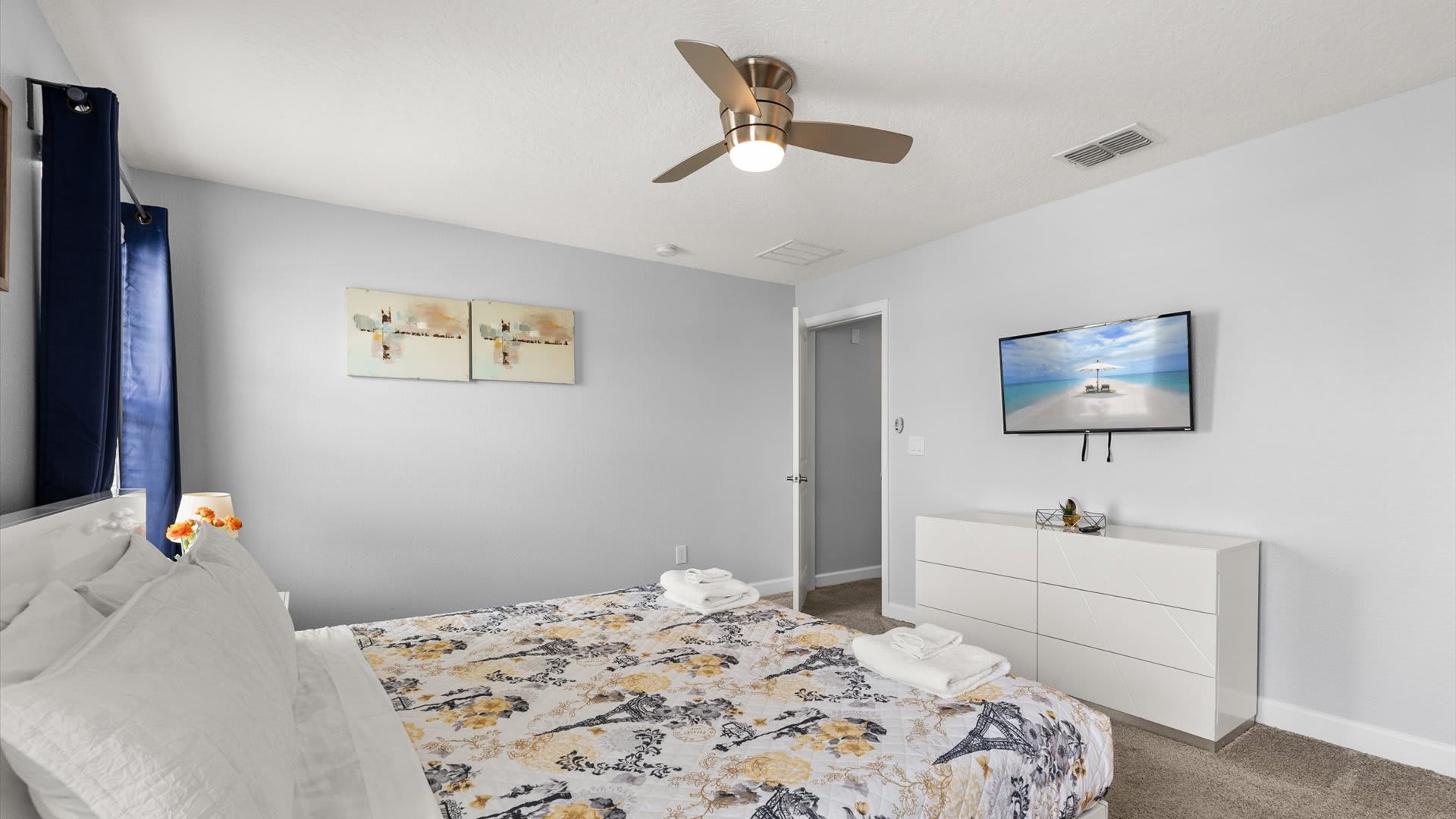 Enchanting 4BR Villa Family Vacation Home Near Disney | Photo 15