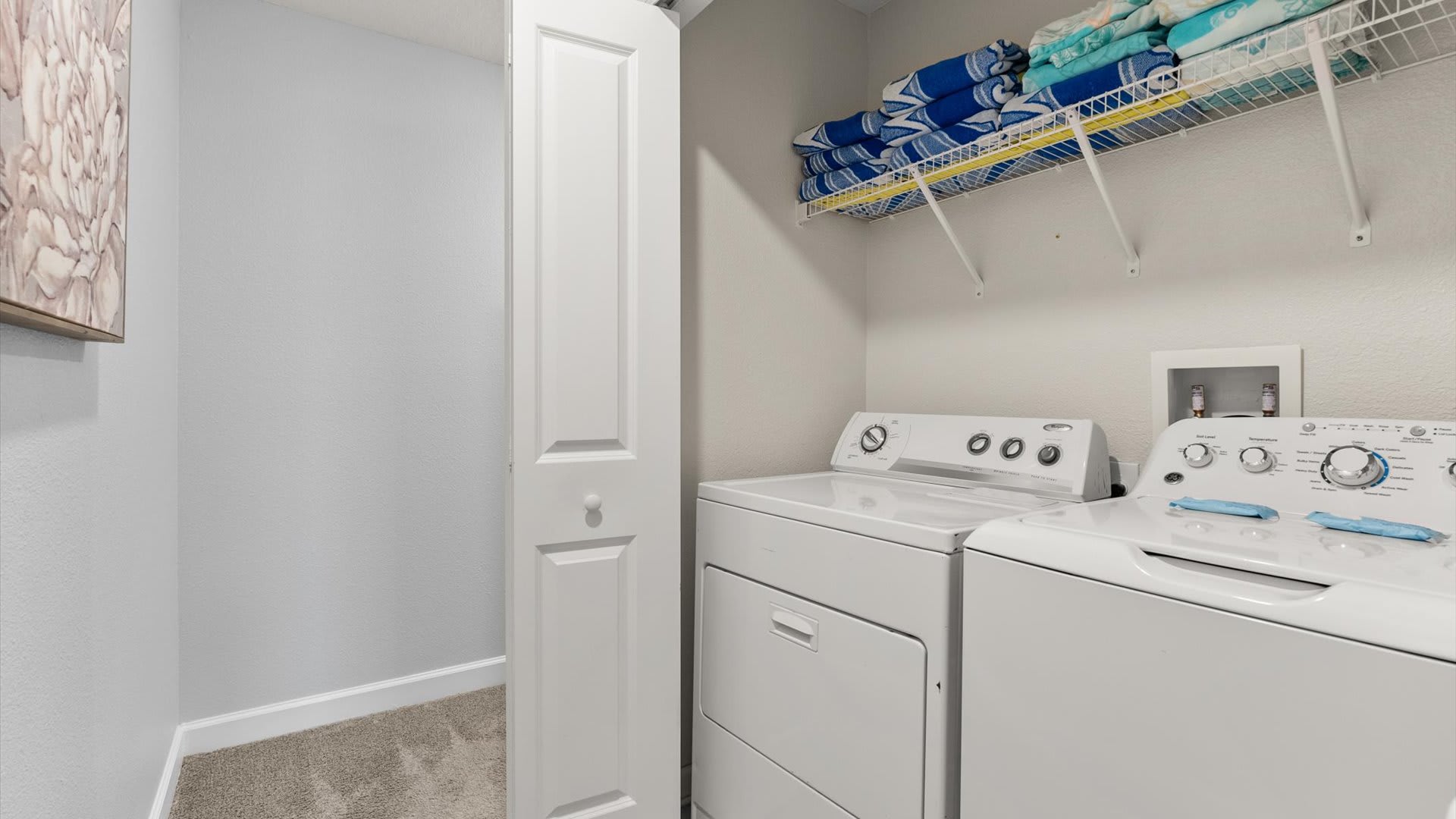 Enchanting 4BR Villa Family Vacation Home Near Disney | Photo 19