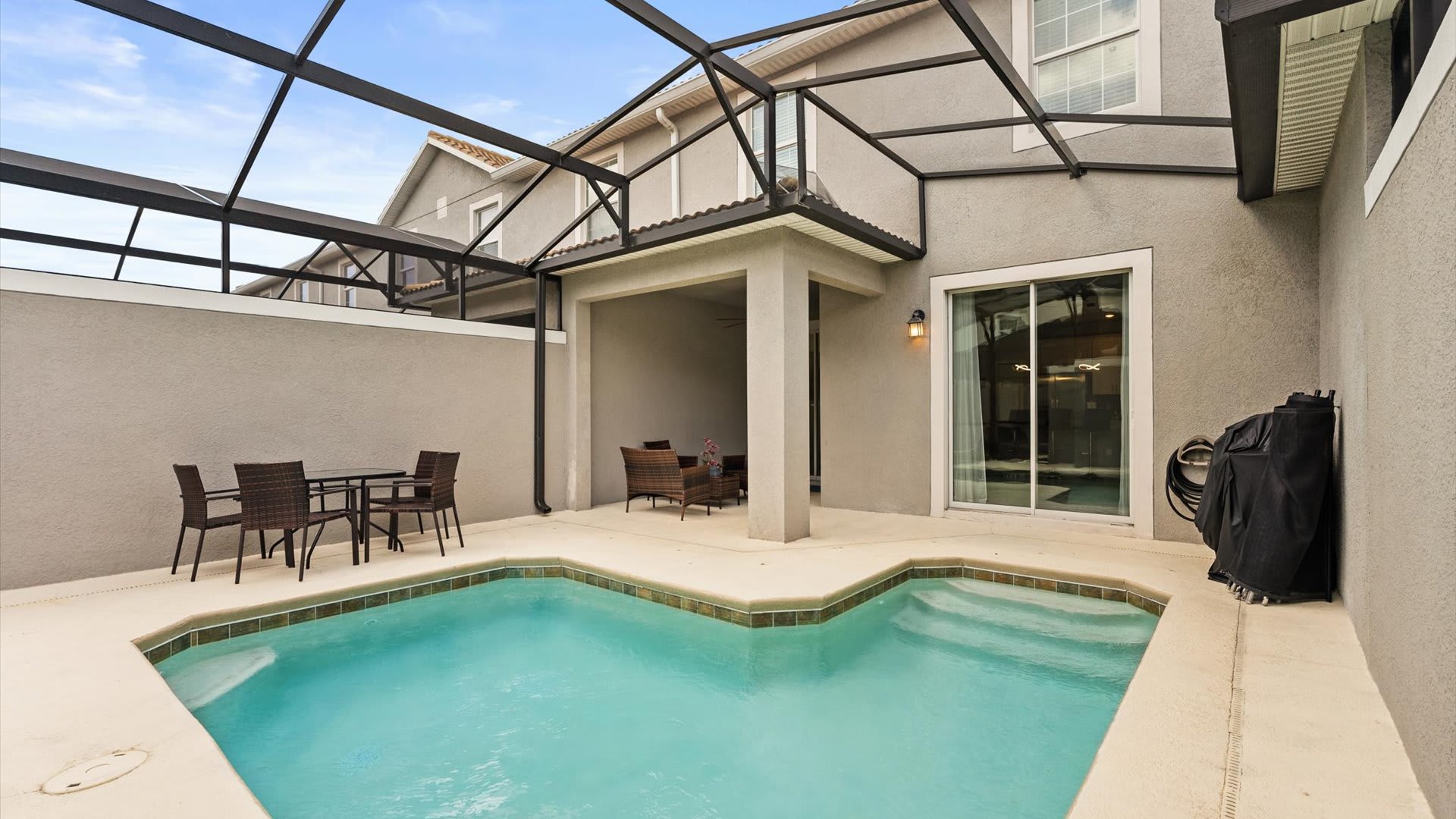 Enchanting 4BR Villa Family Vacation Home Near Disney | Photo 6