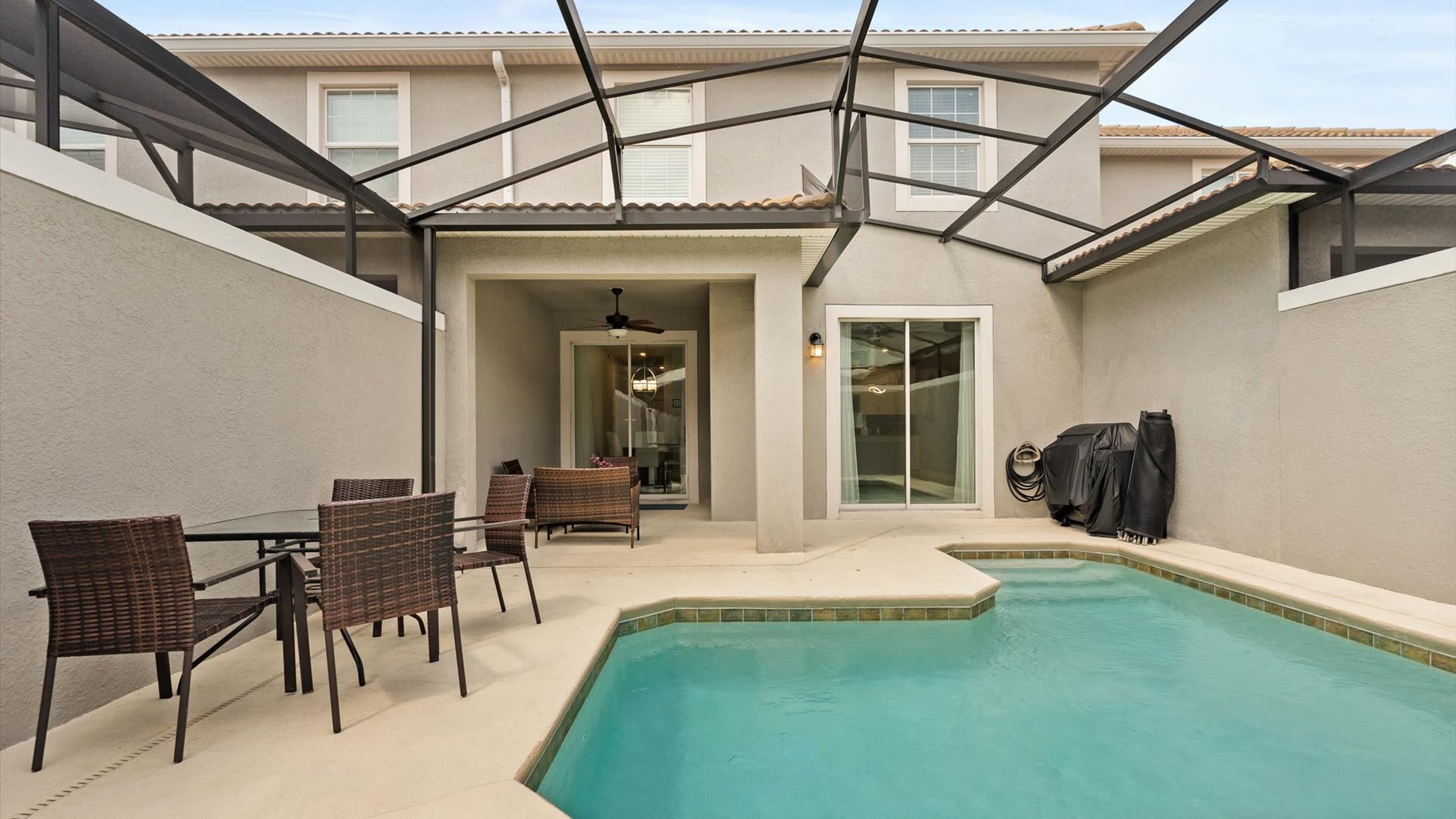Enchanting 4BR Villa Family Vacation Home Near Disney | Photo 28