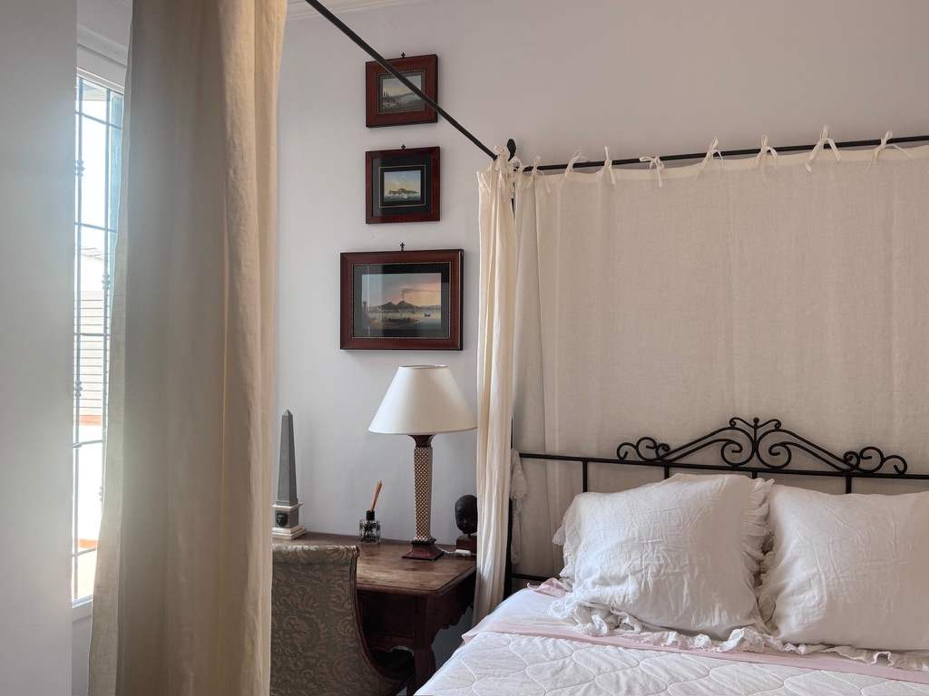 Florence Favorite - Image 16