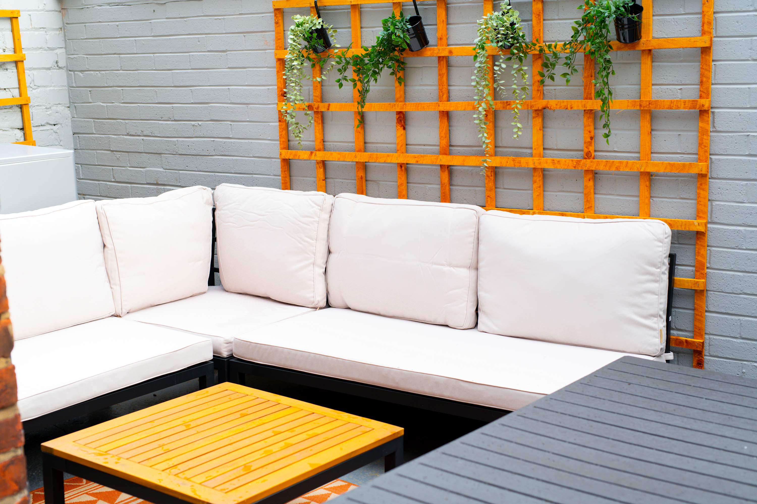 Sleeps 14 The Old Trafford Zen by Genesis Living in Stamford Street 22 M16 9JQ - Property image 23 - VivreStays