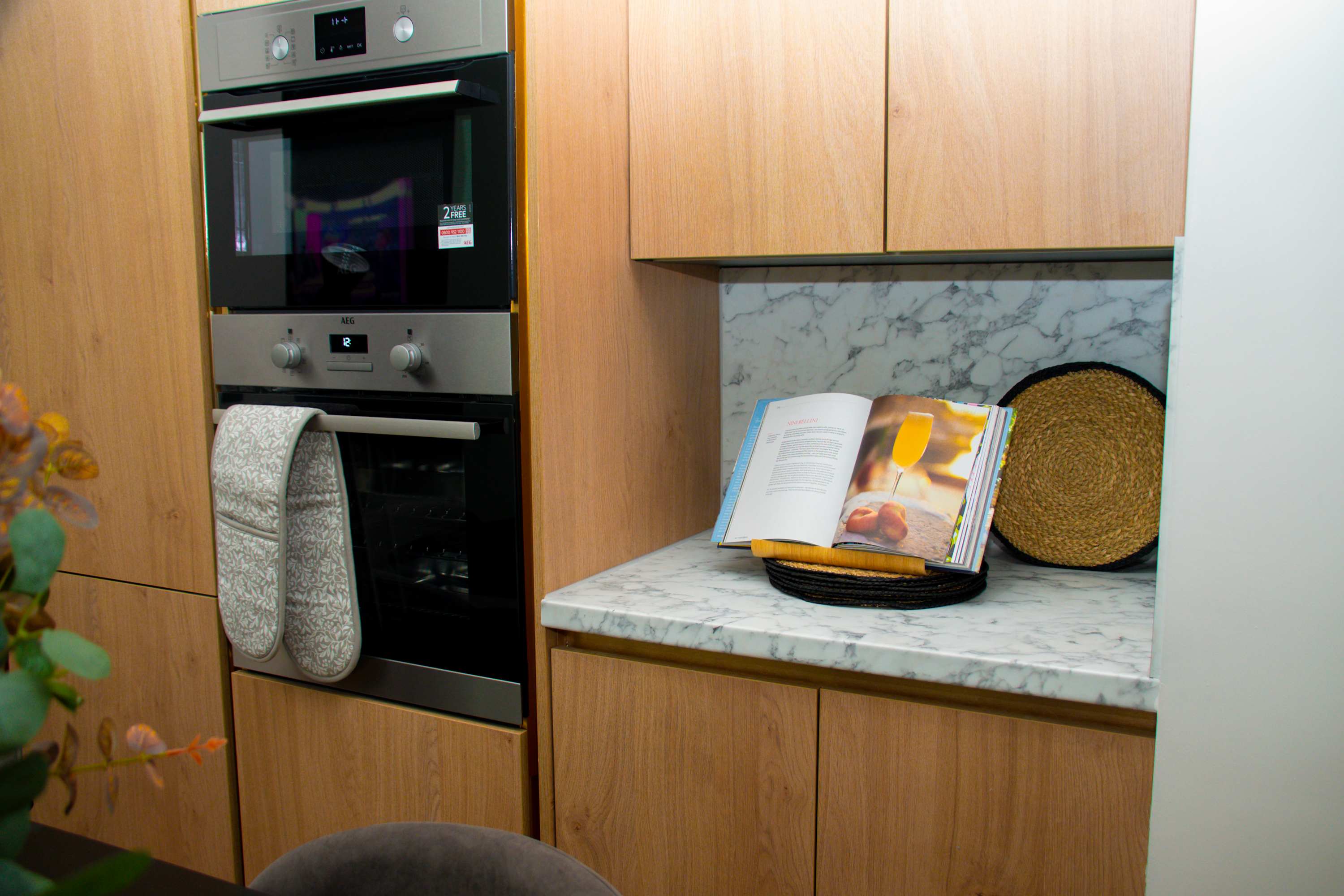 Sleeps 14 The Old Trafford Zen by Genesis Living in Stamford Street 22 M16 9JQ - Property image 11 - VivreStays