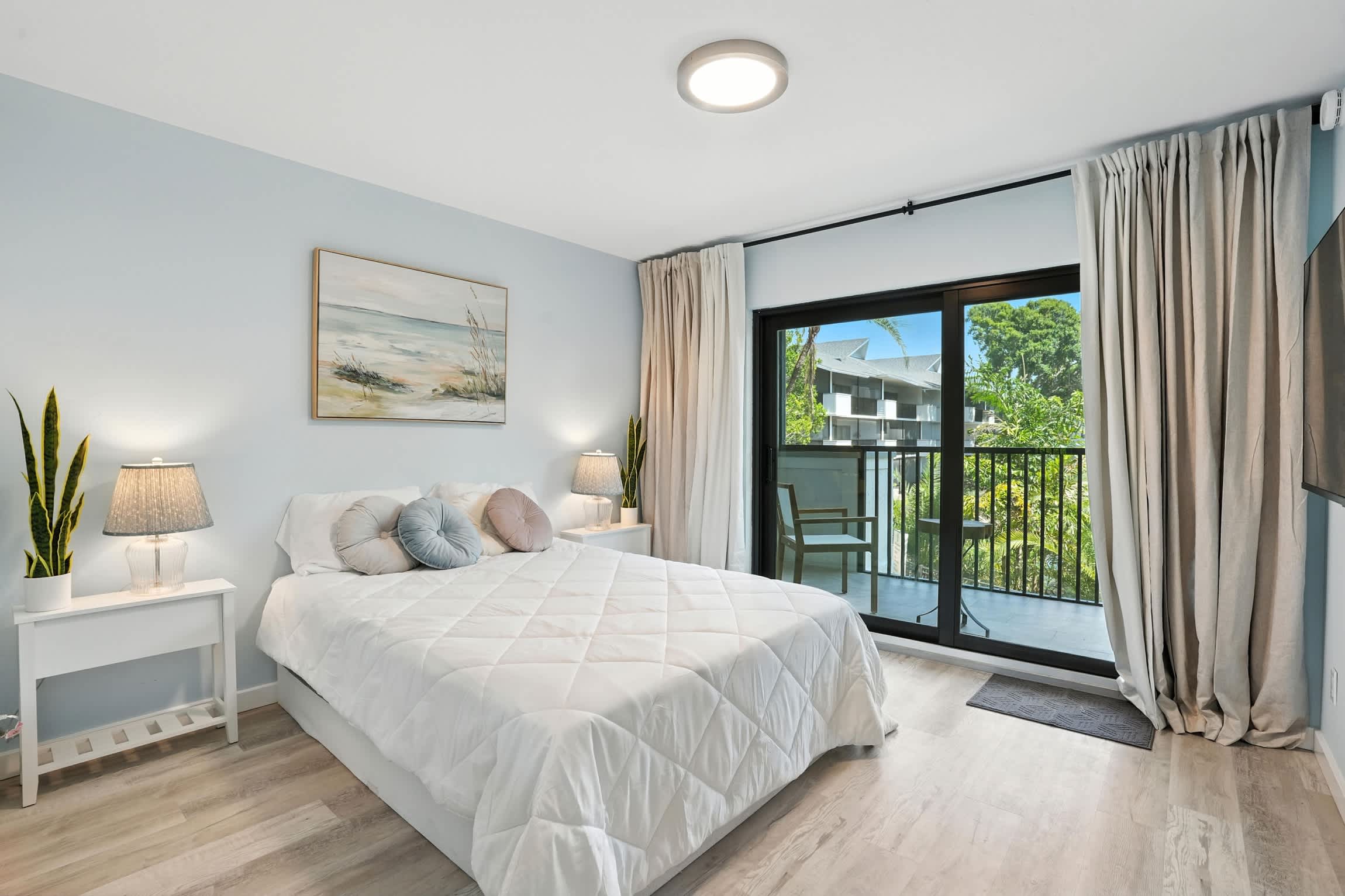 I 251 Npr | Photo 22