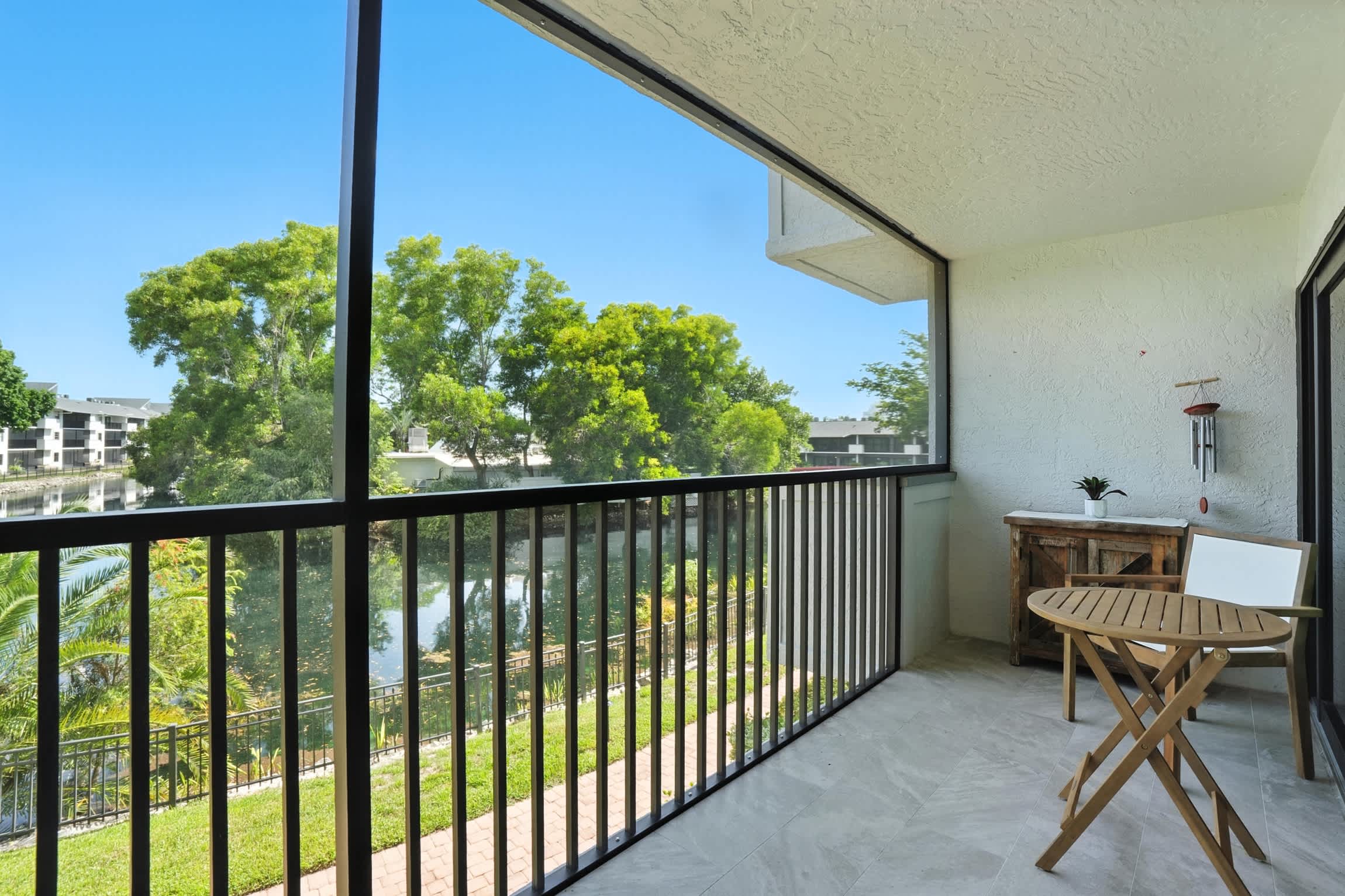 I 251 Npr | Photo 26