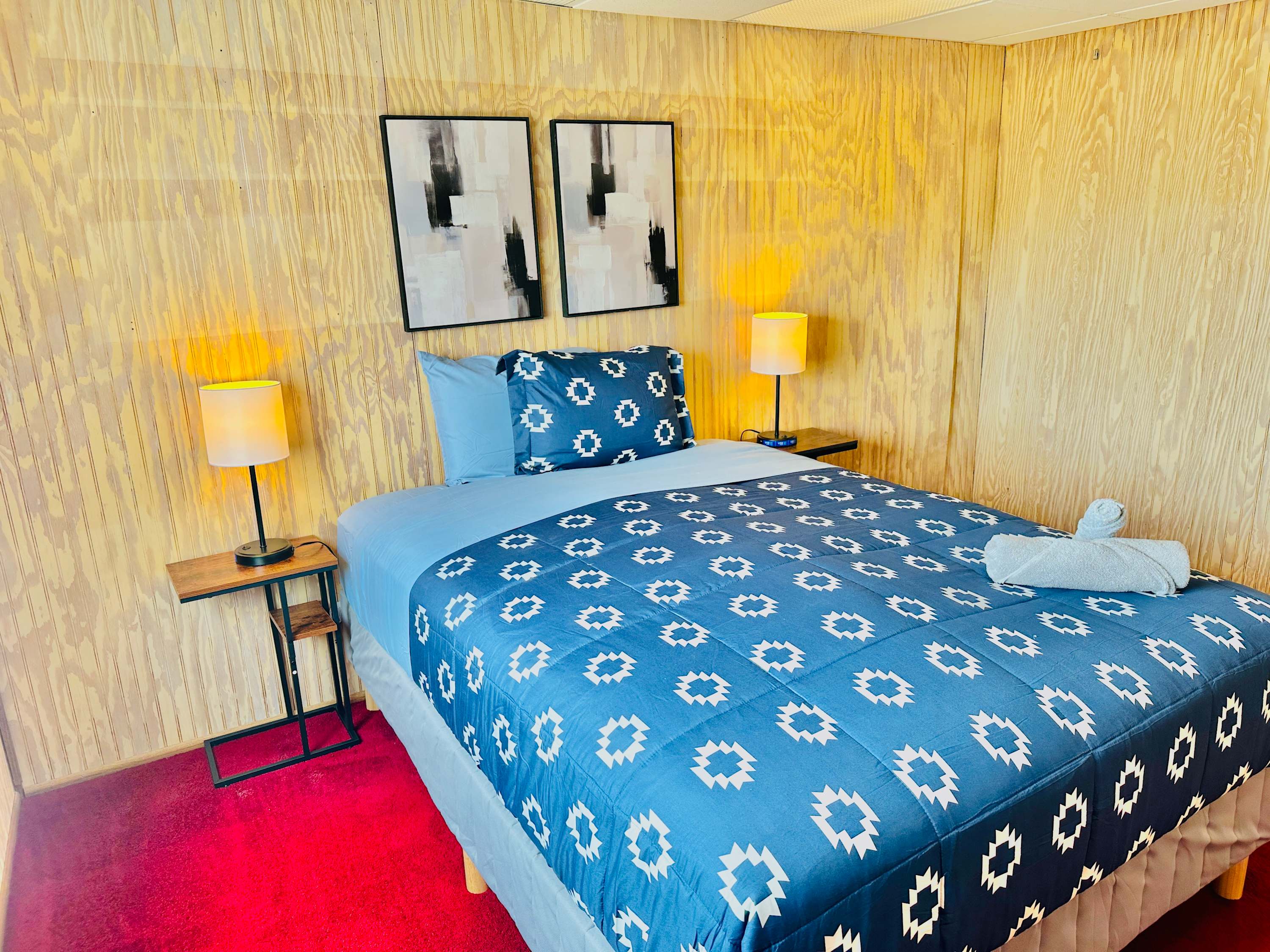 Golden Oak Retreat|3Bedrooms|2bathrooms|16Sleeps β Silver Springs, NV β vacation rental
