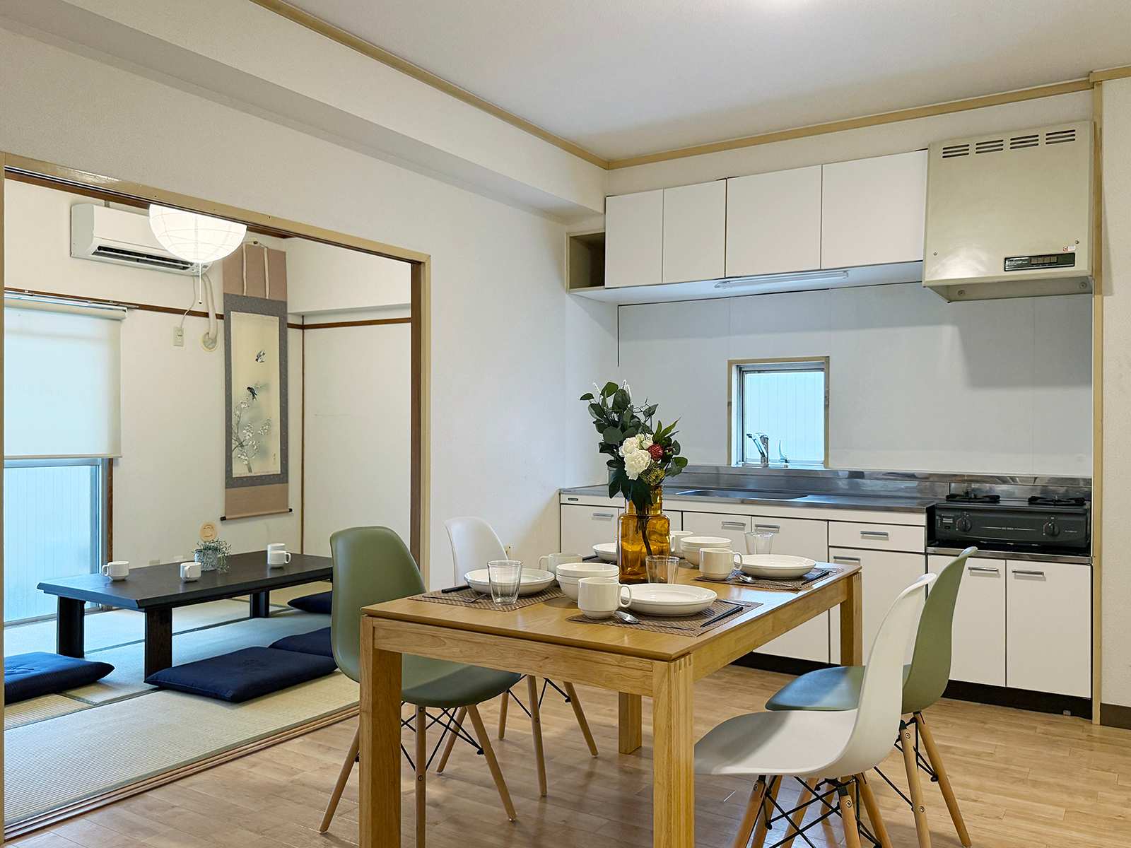 Spacious 3BR Apt for 9 ppl near PeacePark — Hiroshima City, Hiroshima — vacation rental