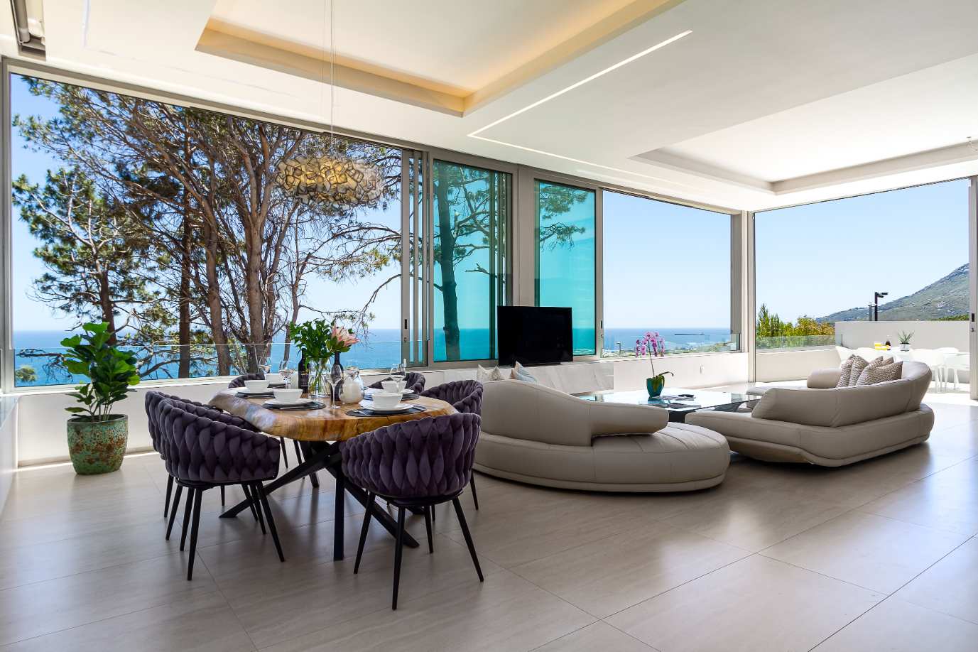 Villa Glass featured image