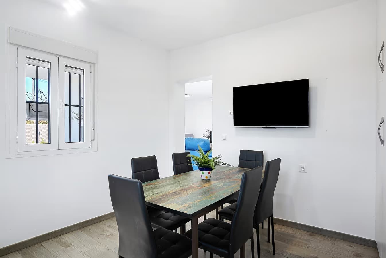 Villa con piscina privada, terraza privada - image 2