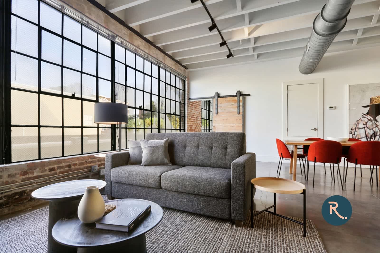 Rooftop Deck And On-site Gym - Stylish Urban Sanctuary - New Orleans, LA