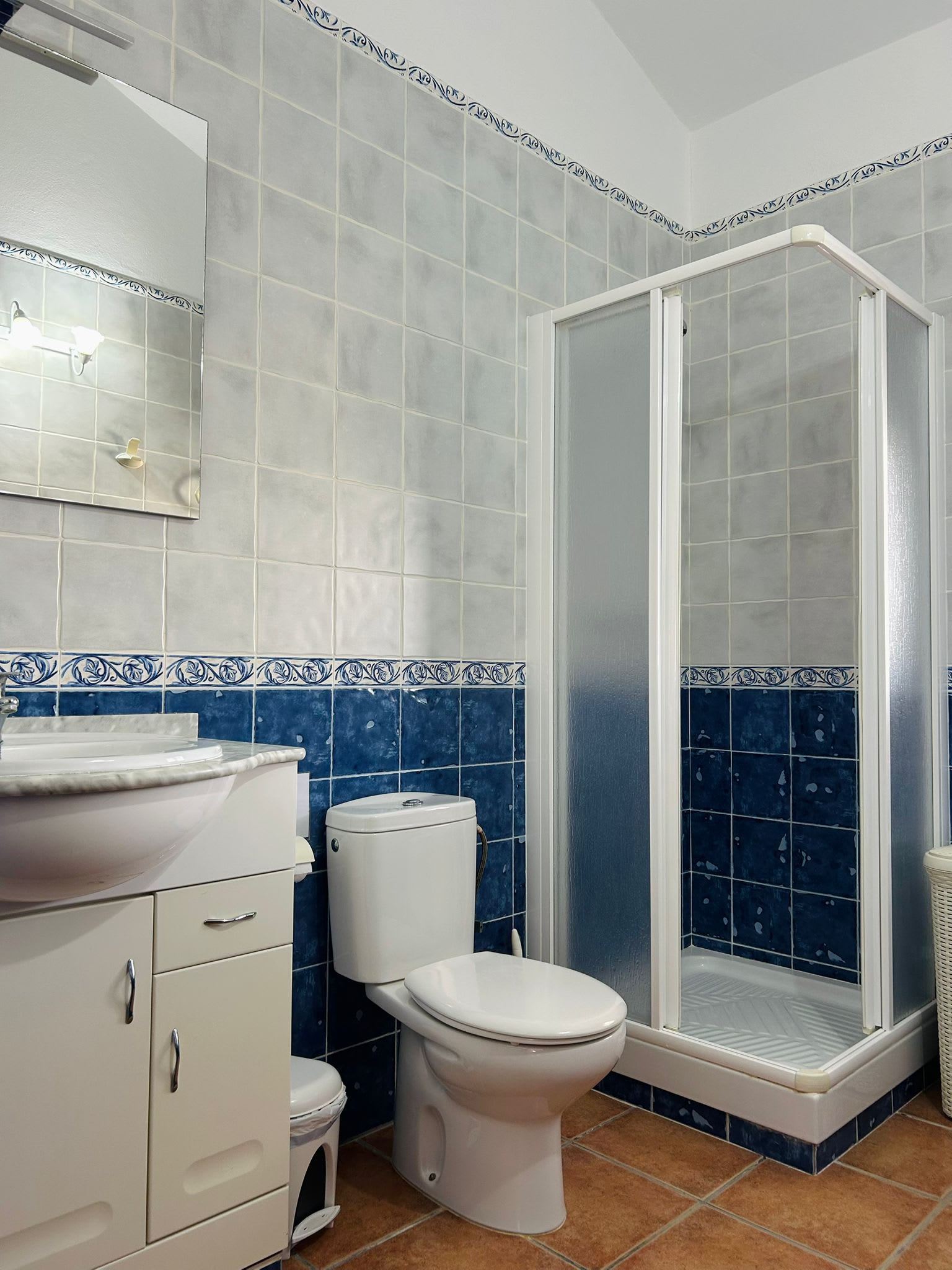 Chalet con piscina privada grupos de 6 personas - image 14