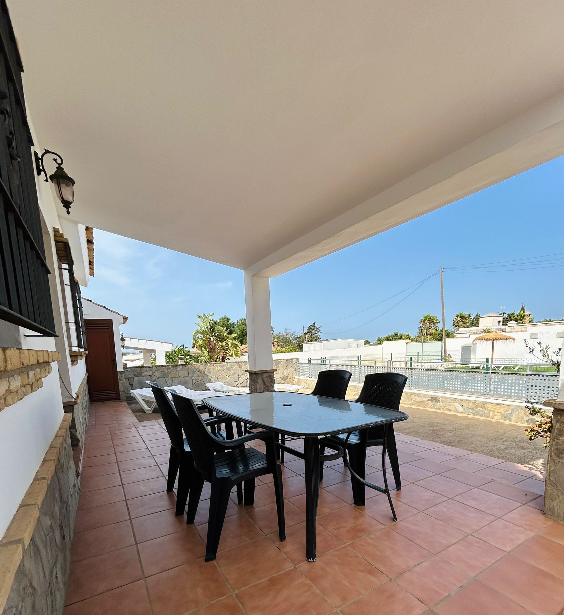 Chalet con piscina privada grupos de 6 personas - image 20