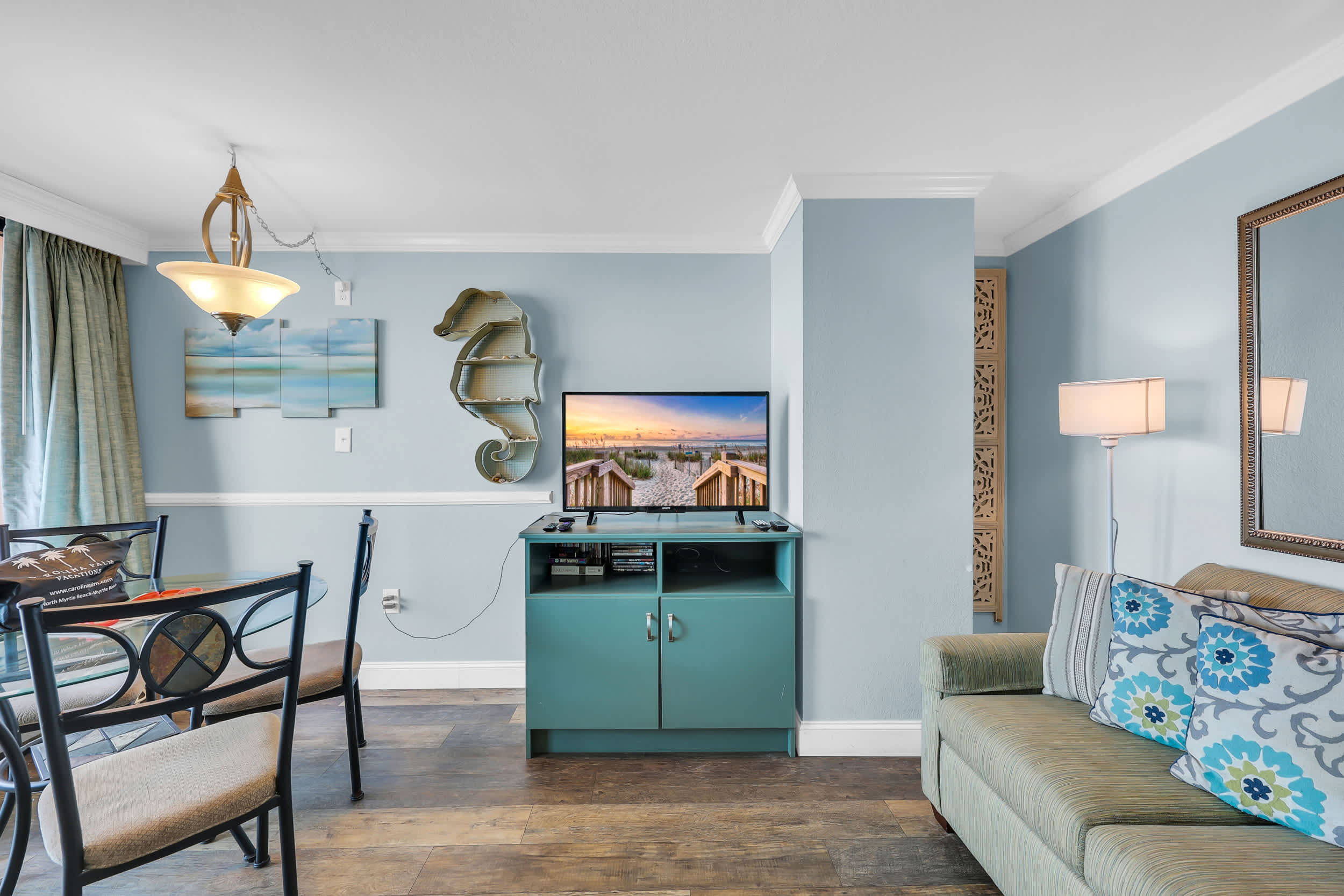 Direct Oceanfront Lazy River  Top Resort