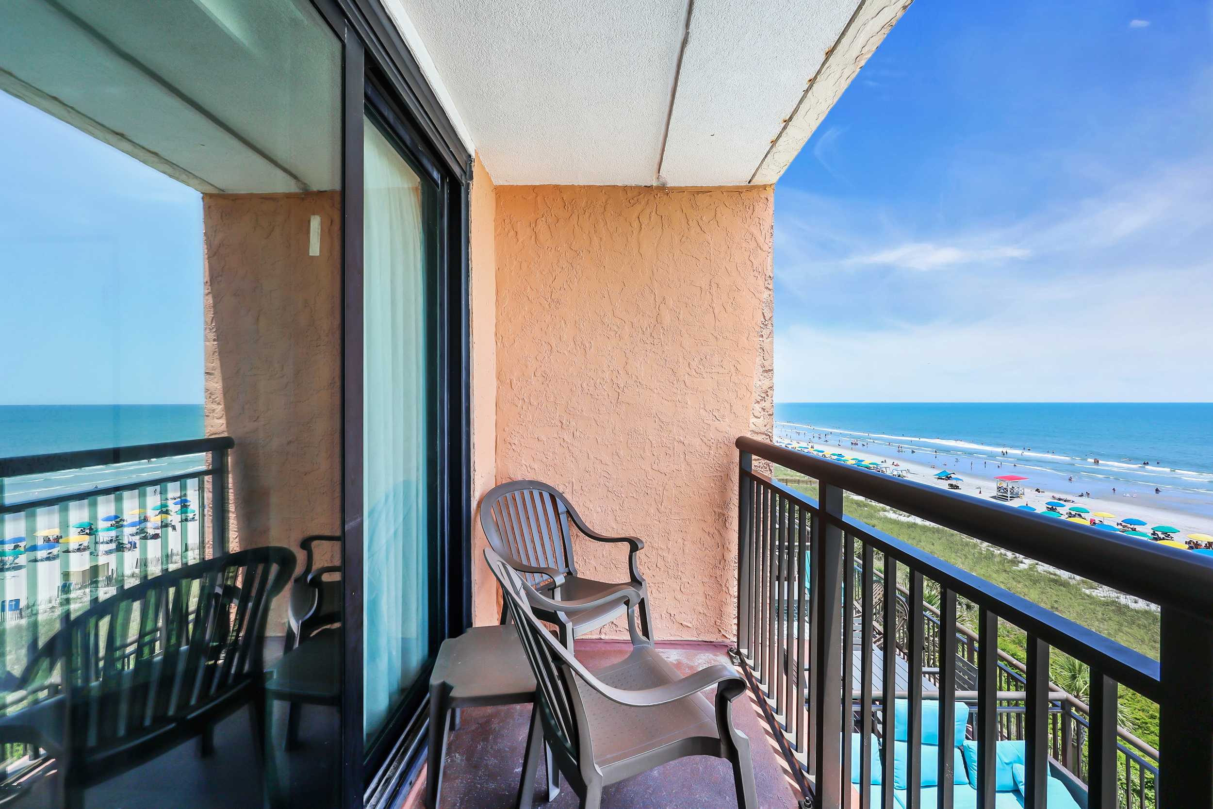 Direct Oceanfront Lazy River  Top Resort