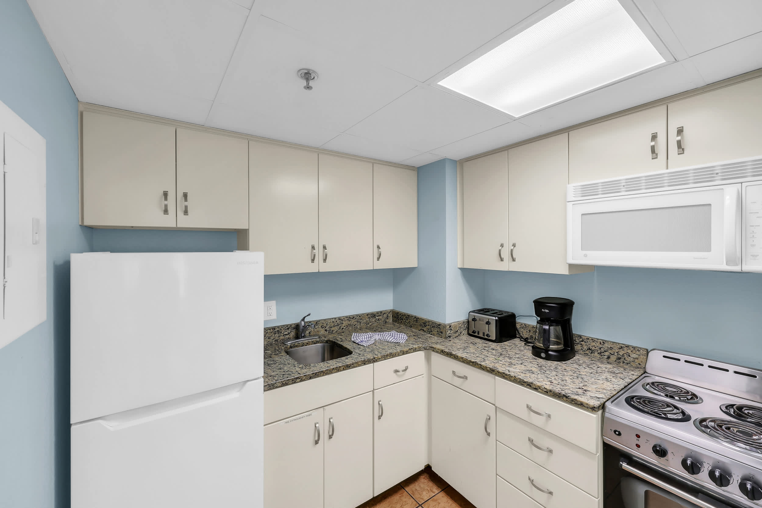 Direct Oceanfront Lazy River  Top Resort