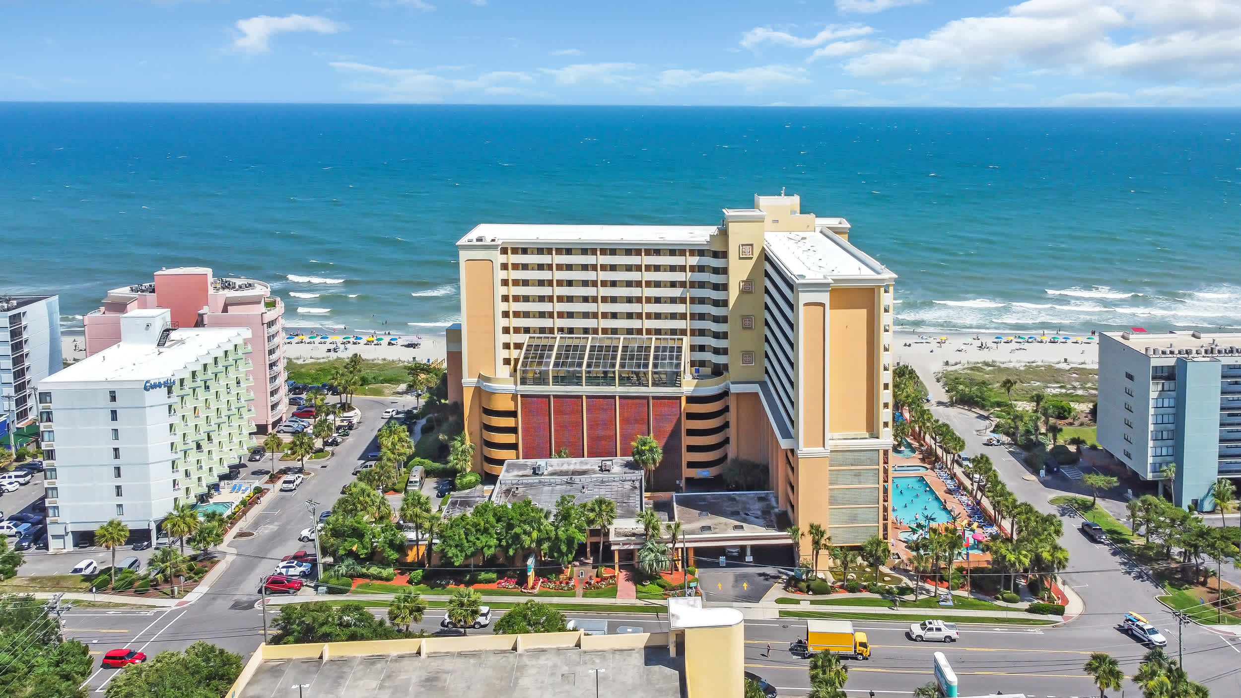 Direct Oceanfront Lazy River  Top Resort