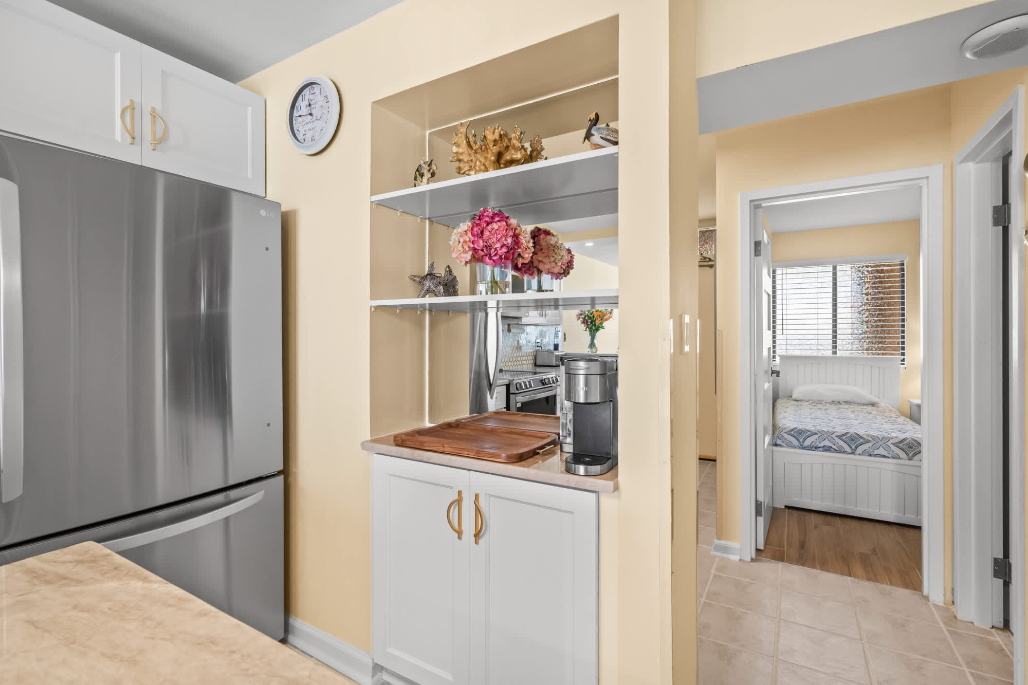 The Summit 9E Top Floor Remodeled Oceanfront | Photo 18