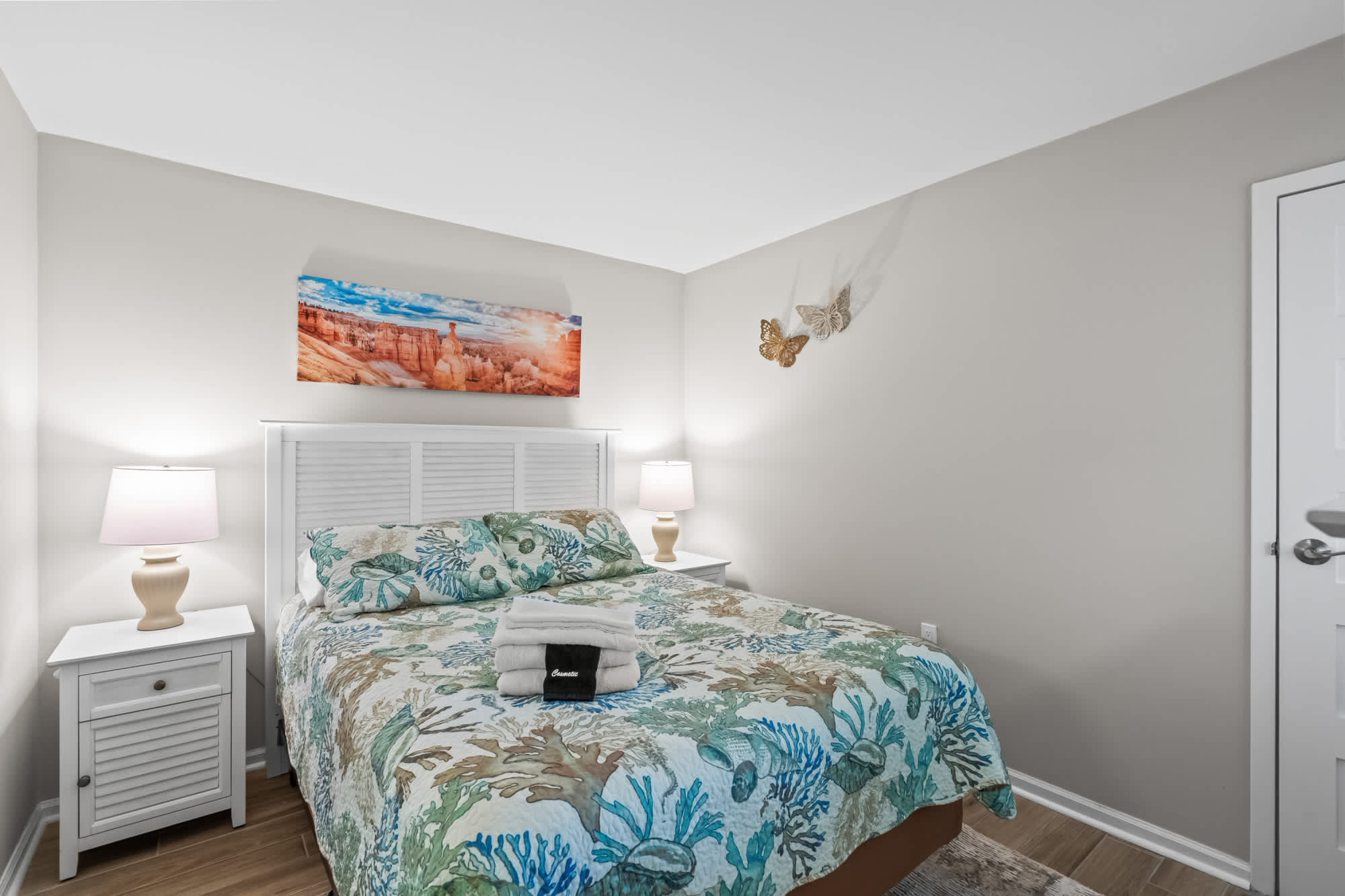 The Summit 9E Top Floor Remodeled Oceanfront | Photo 31