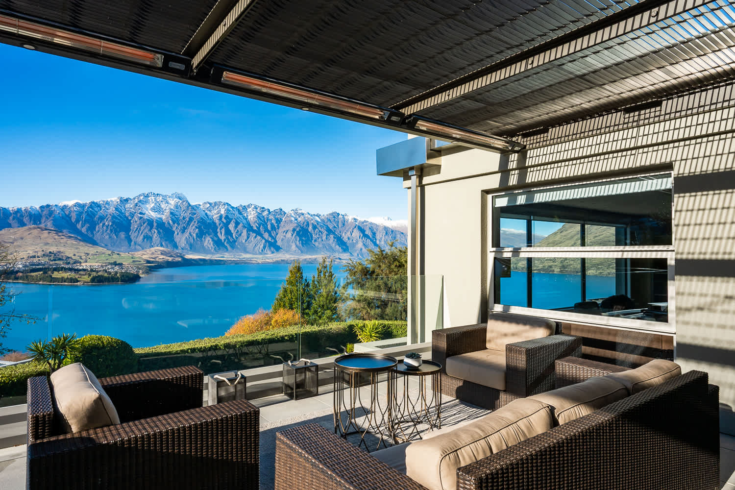 Enjoy alfresco dining with the modern BBQ on the deck, ideal for summer evenings with family or friends. Breathe in the fresh mountain air while cooking with a view.