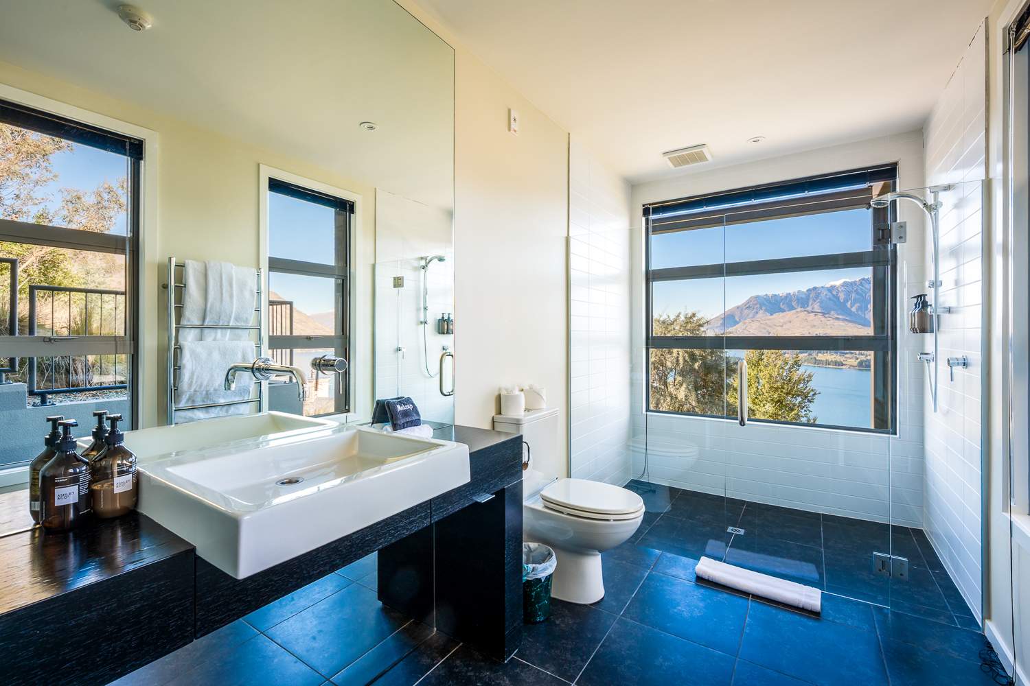 Enjoy the convenience of a fully equipped second ensuite bathroom with contemporary finishes. Perfect for guests seeking both style and functionality.
