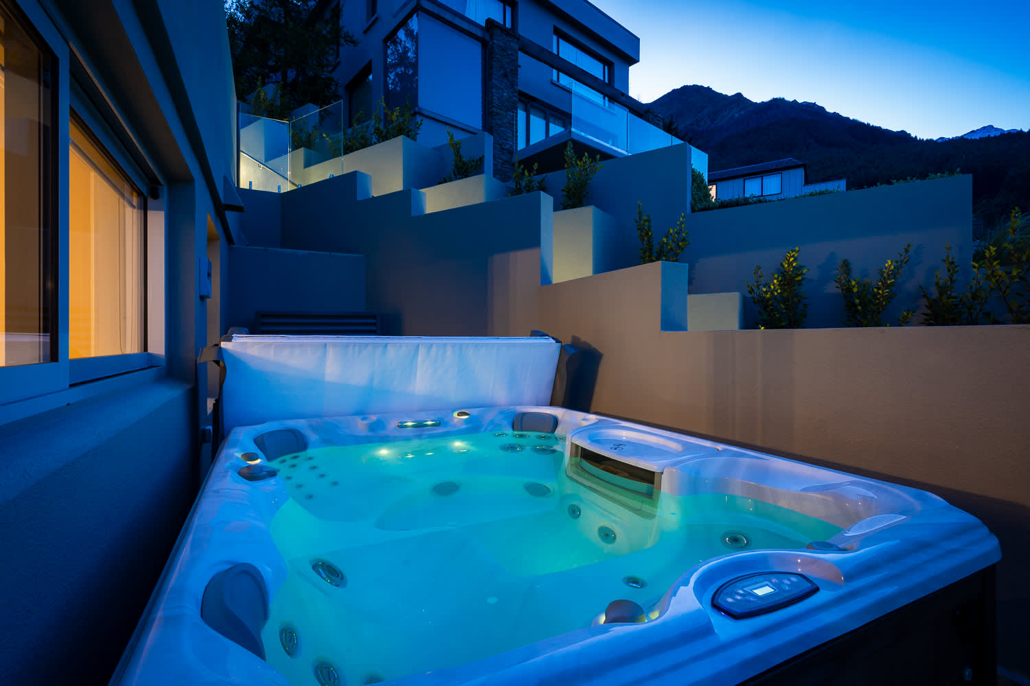Queenstown luxury home booking