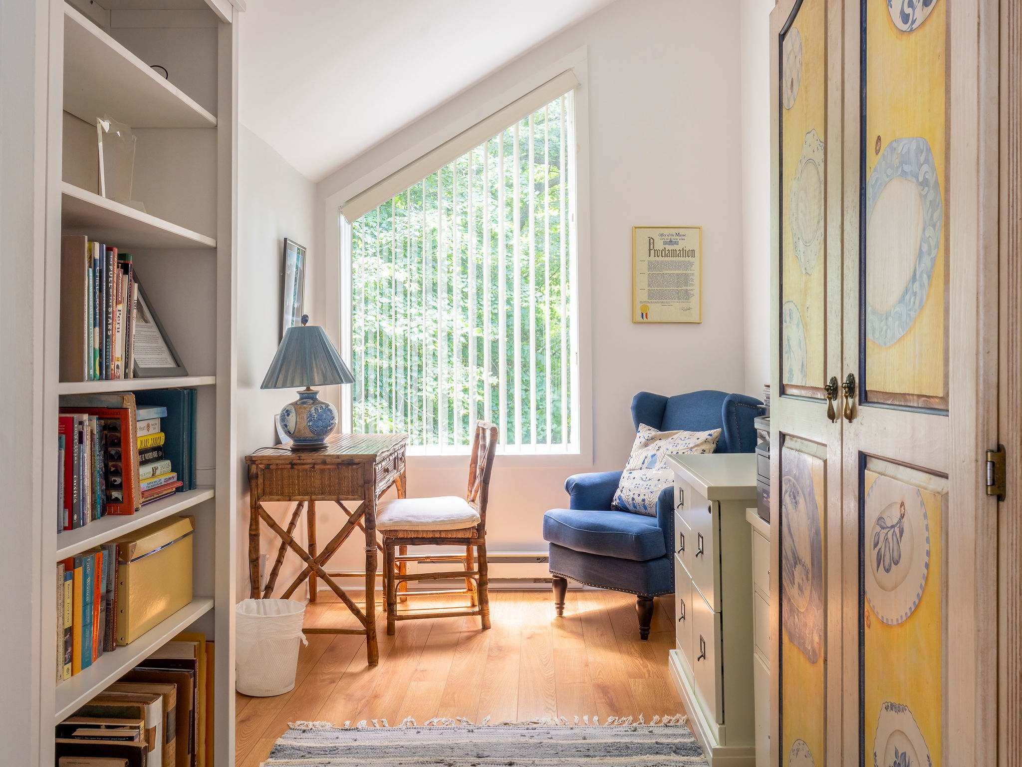 Stylish Newport Townhouse Near Cliff Walk & Beach — Newport, RI — vacation rental