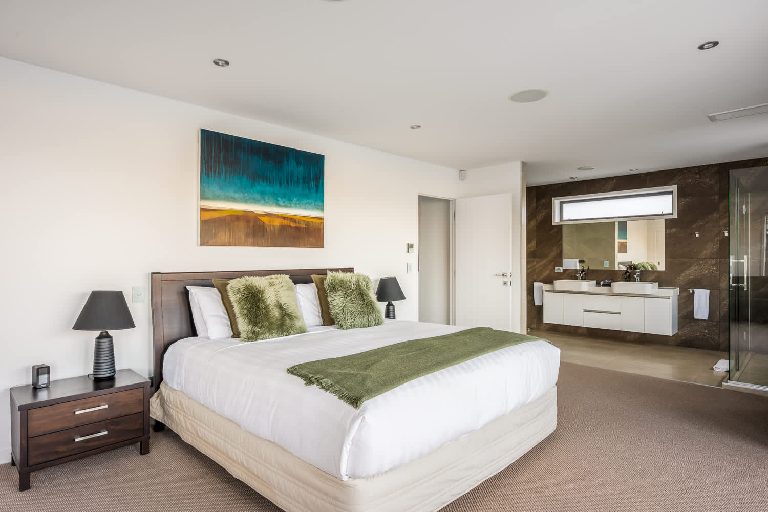 Queenstown luxury home booking