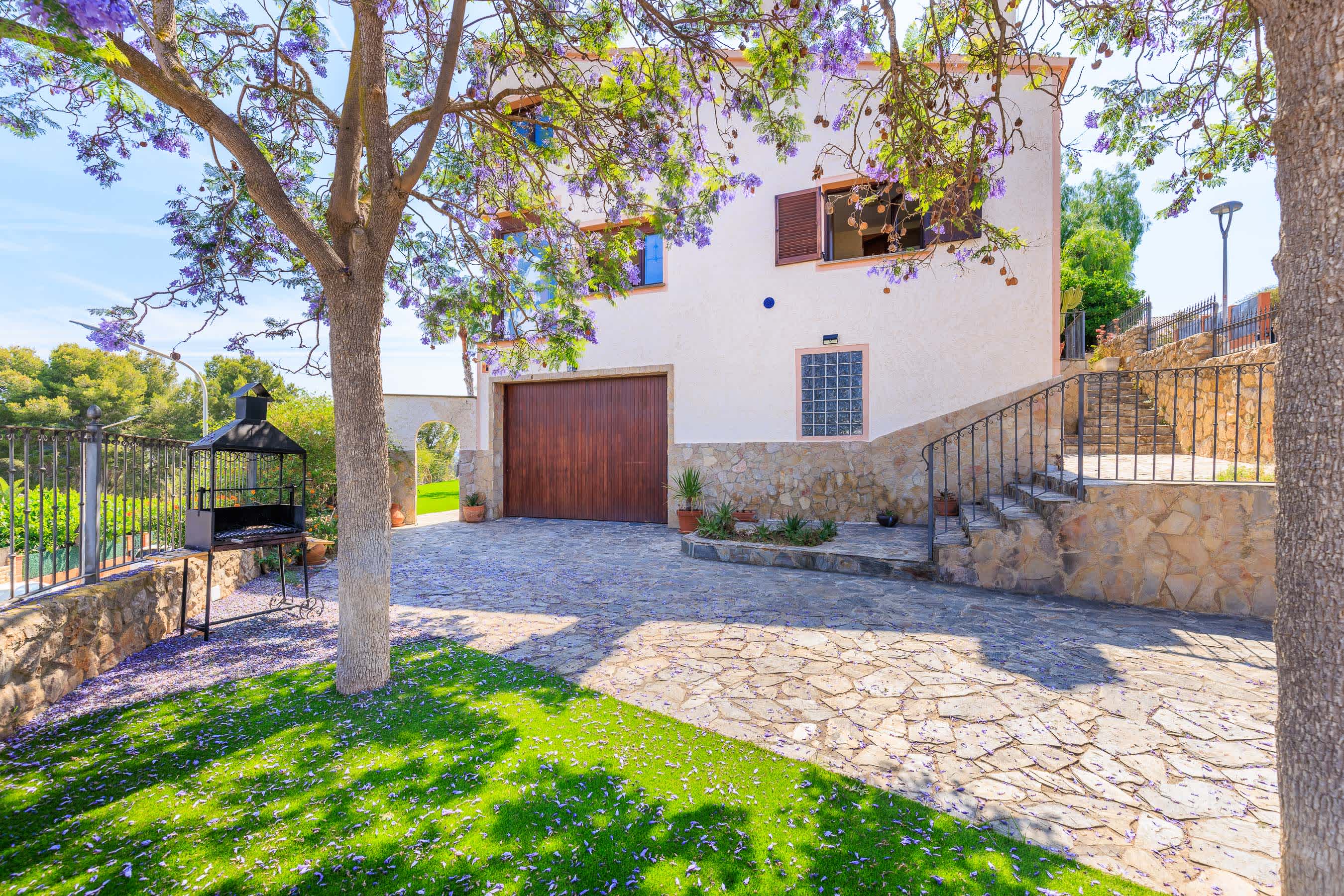 Property thumbnail 12