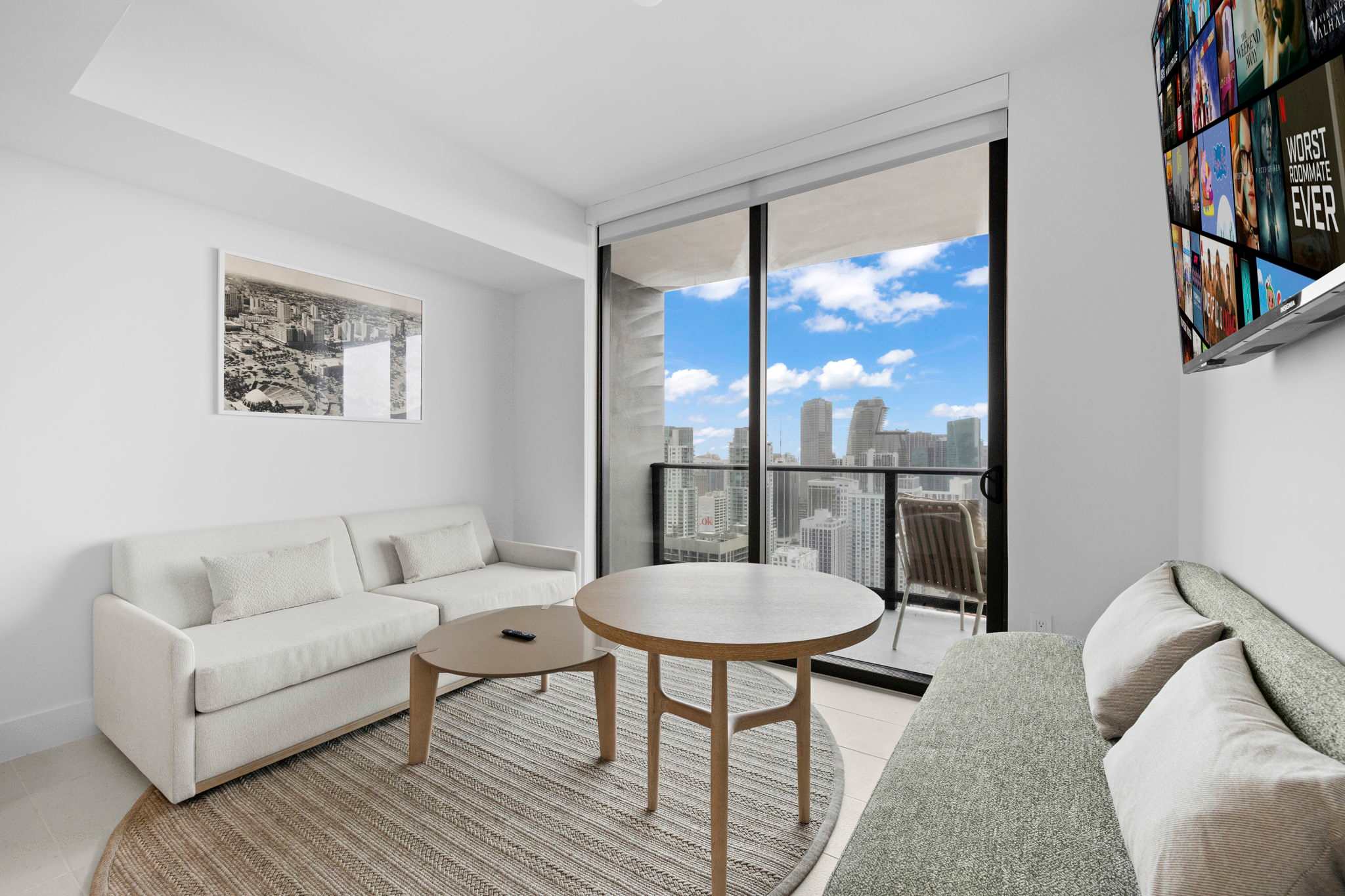 FIFA Fan Fest Nearby Ā· Stylish 1BR Ā· Pool Deck