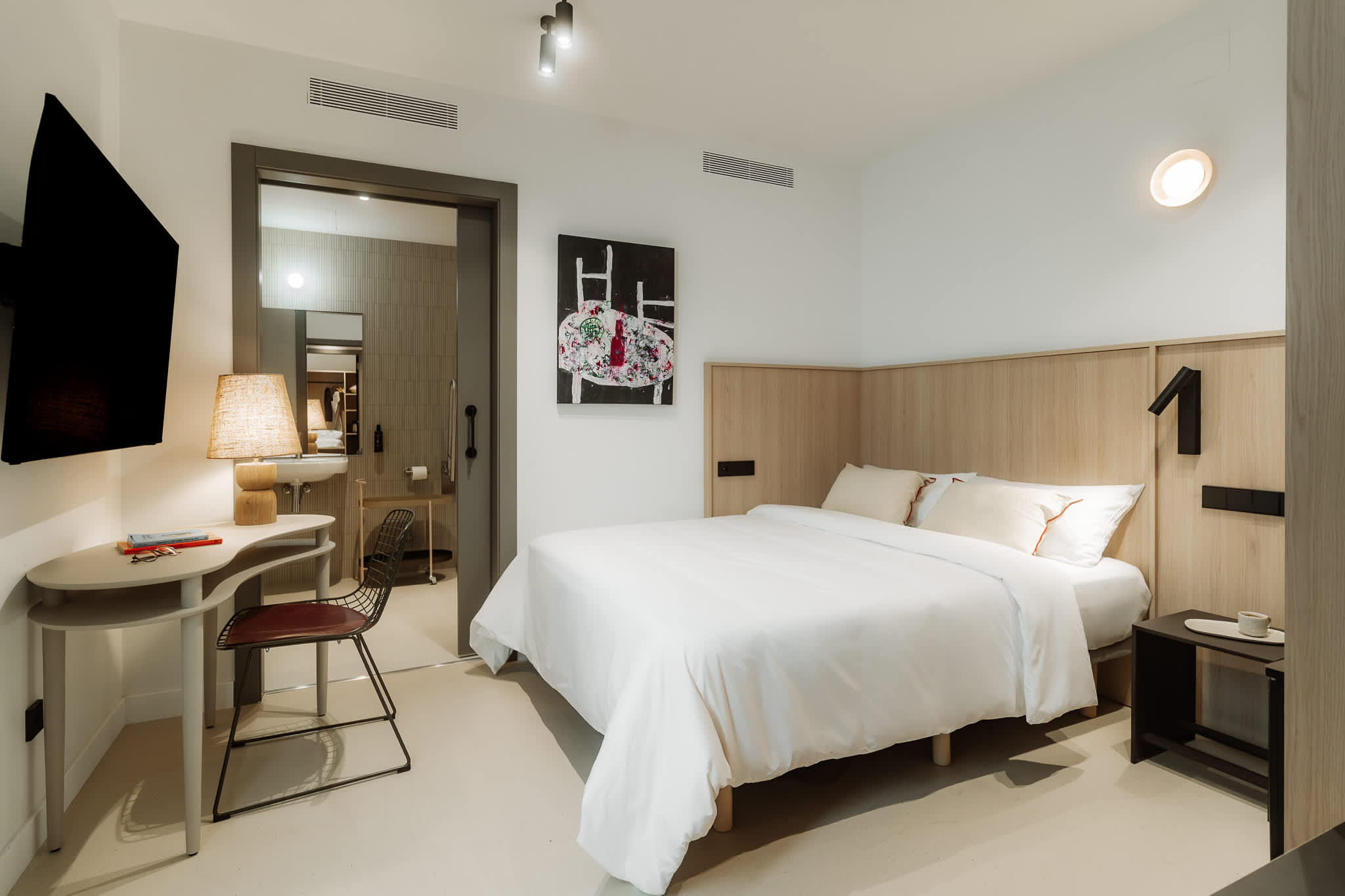 Design | Accesible Suite — L'Hospitalet de Llobregat, Catalunya — vacation rental