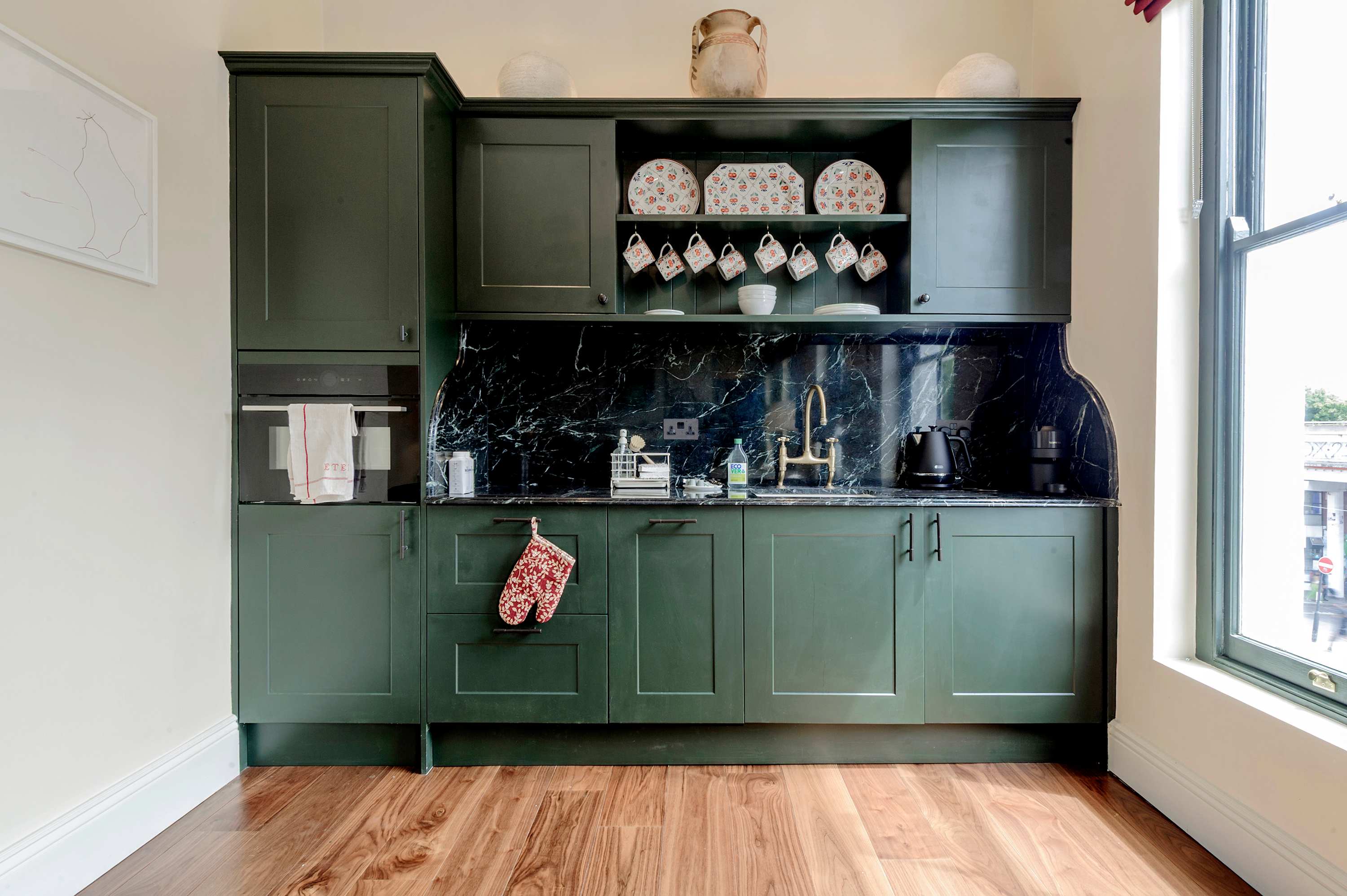 Stylish 1 Bedroom Apartment - Notting Hill in Cambridge Gardens 2 W10 5UB - Property image 3 - VivreStays