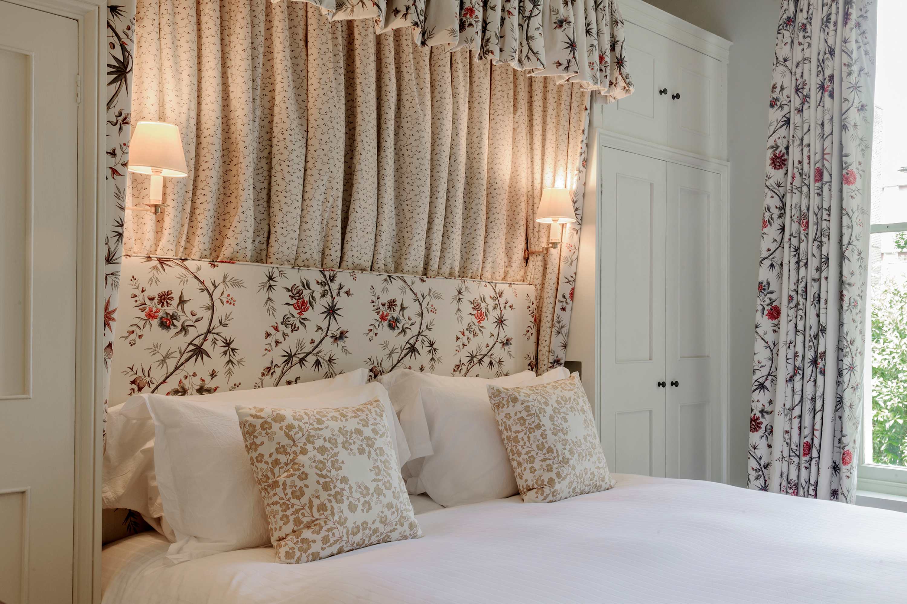 Stylish 1 Bedroom Apartment - Notting Hill in Cambridge Gardens 2 W10 5UB - Property image 9 - VivreStays